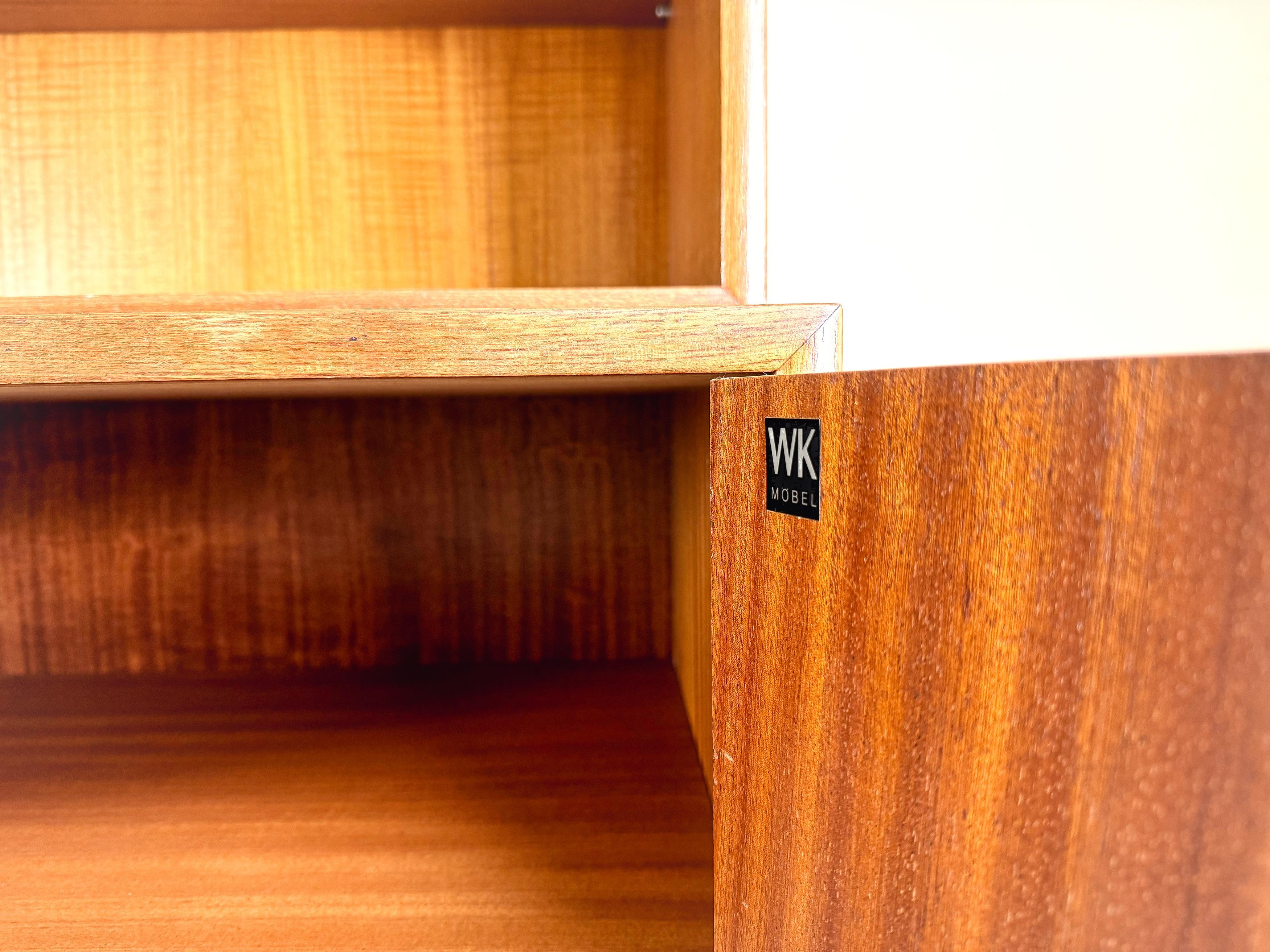 Mid Century WK Möbel Credenza in teak Schrank Regal Vintage in vendita 4