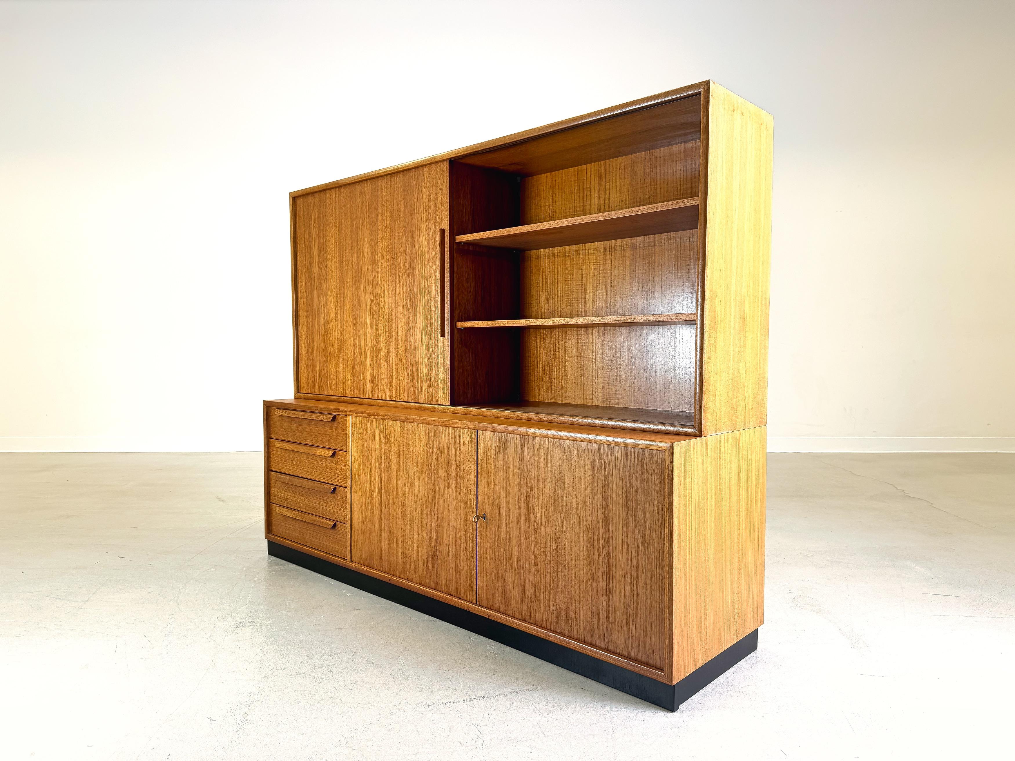 Mid Century WK Möbel Credenza in teak Schrank Regal Vintage in vendita 5
