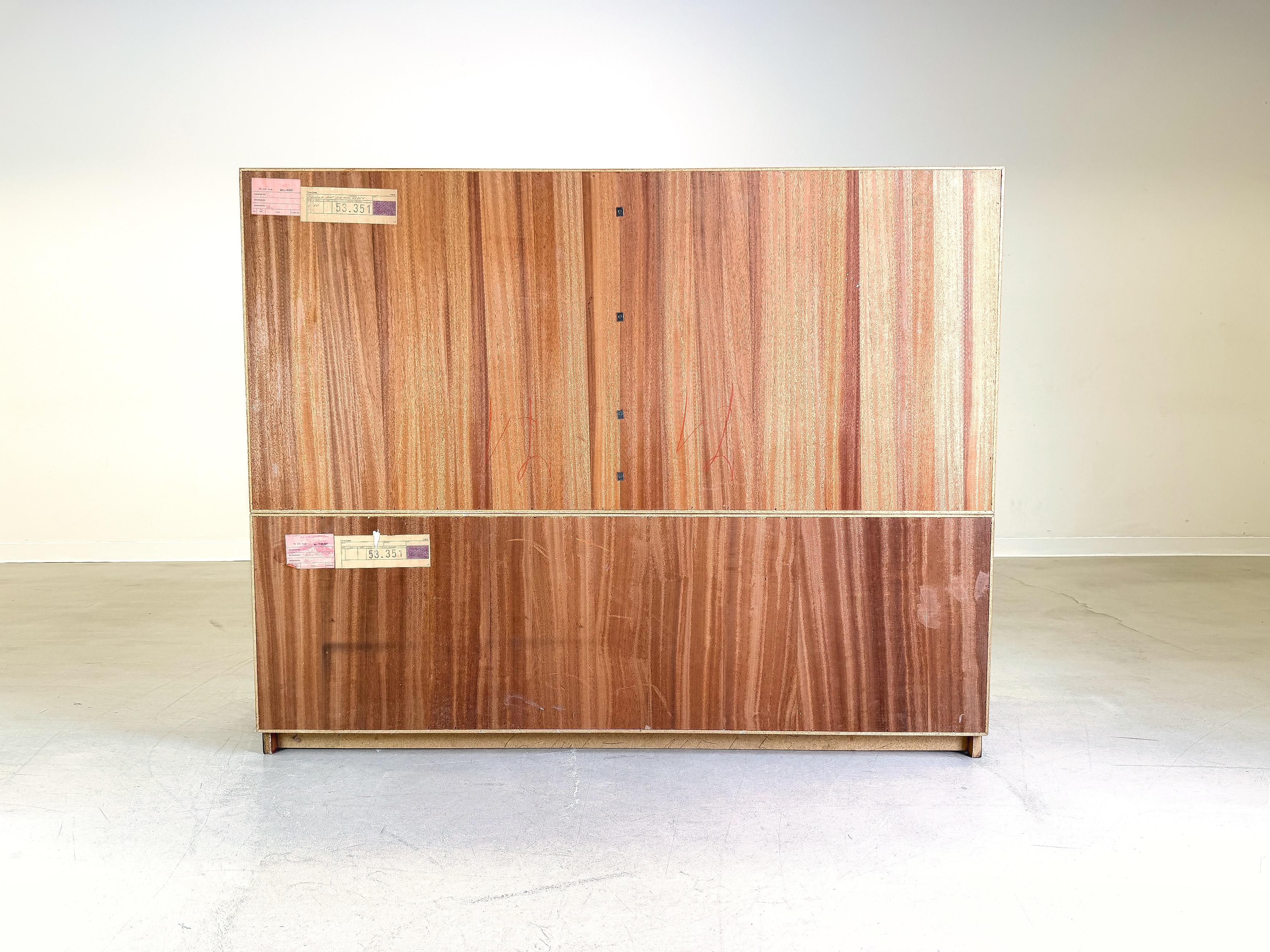 Mid Century WK Möbel Credenza in teak Schrank Regal Vintage in vendita 8