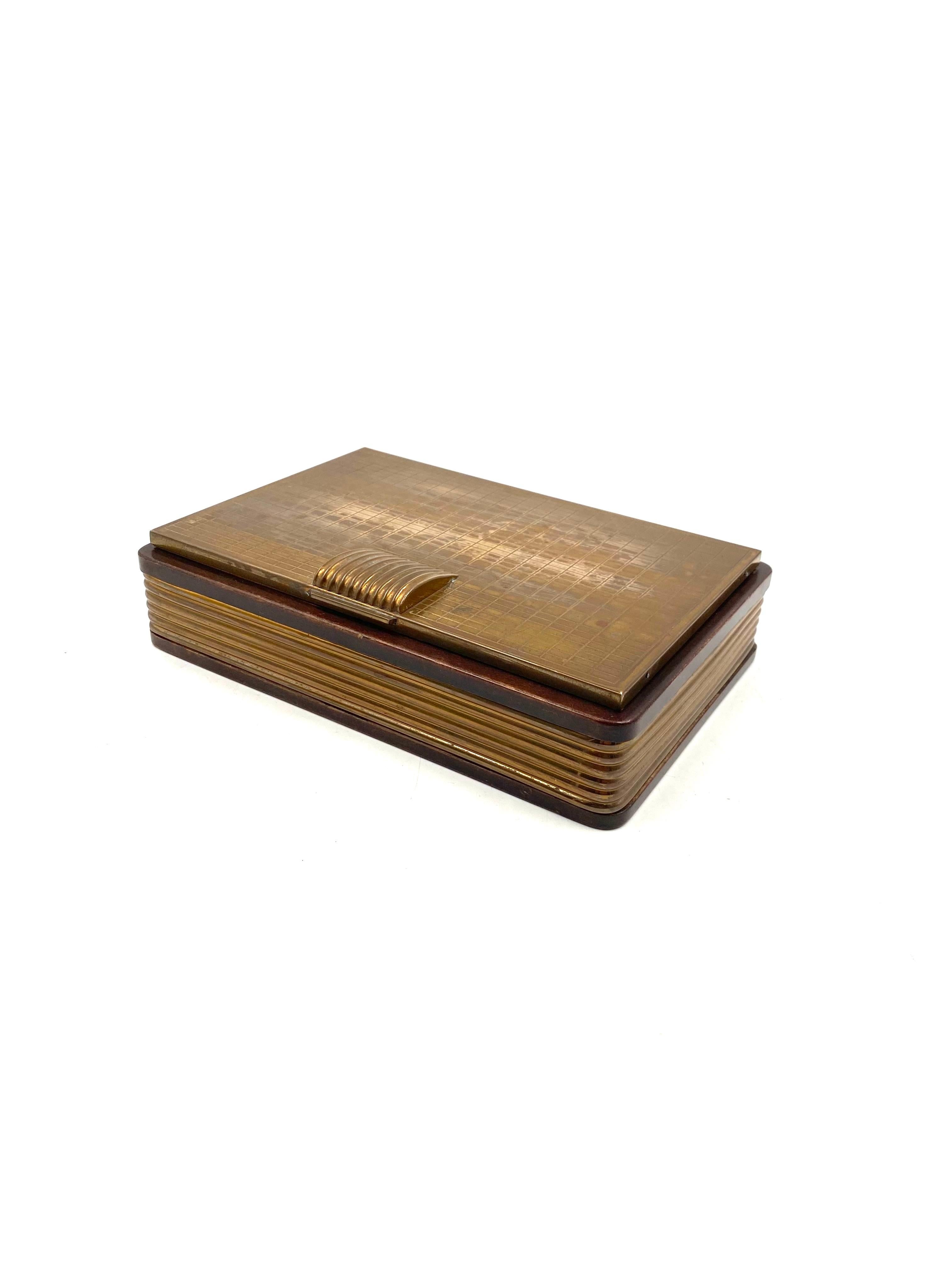 Brass Mid-century wood and brass Cigars box, Italy 1940s