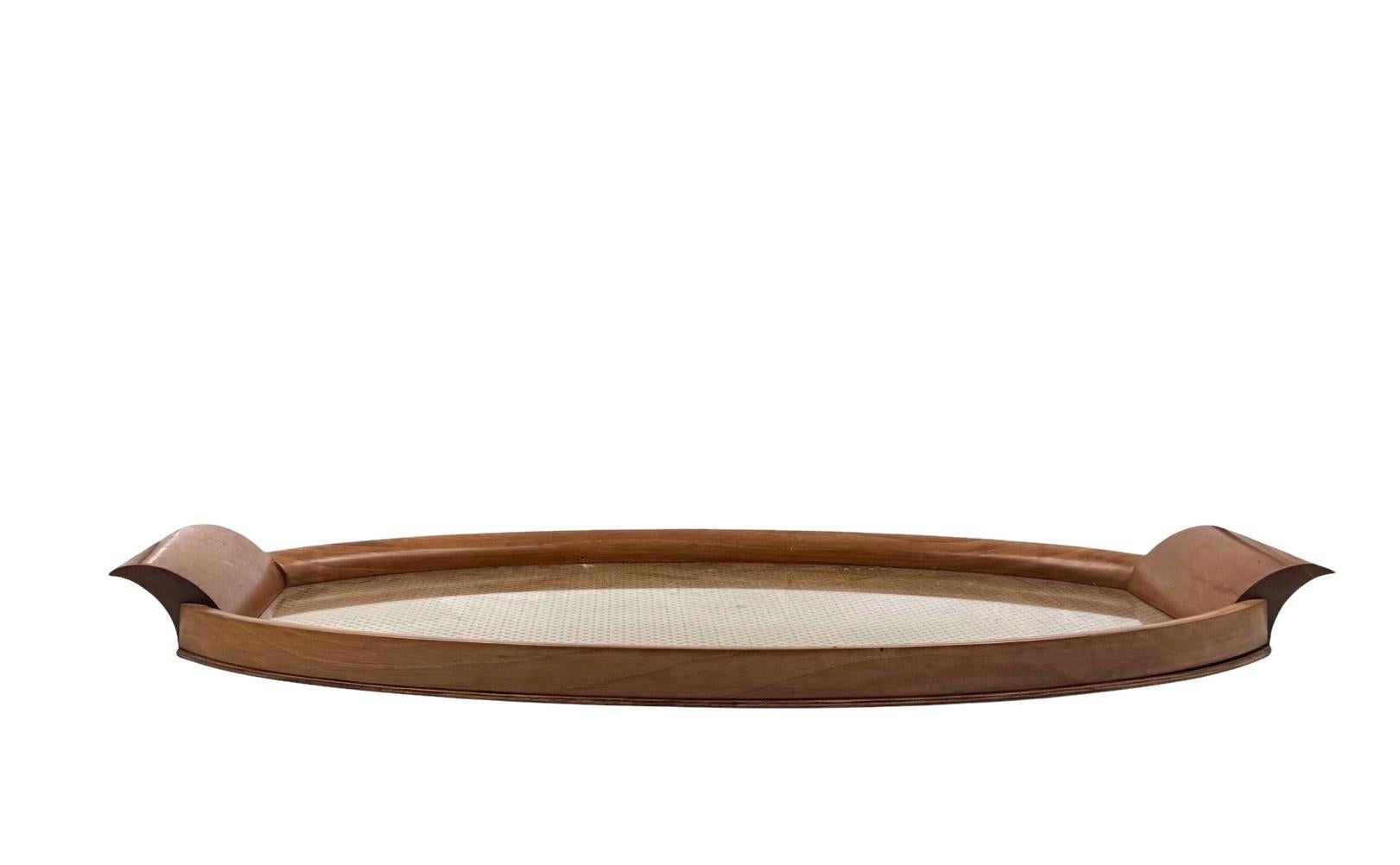 Brass Mid-century wood and brass tray, Italy 1950s For Sale