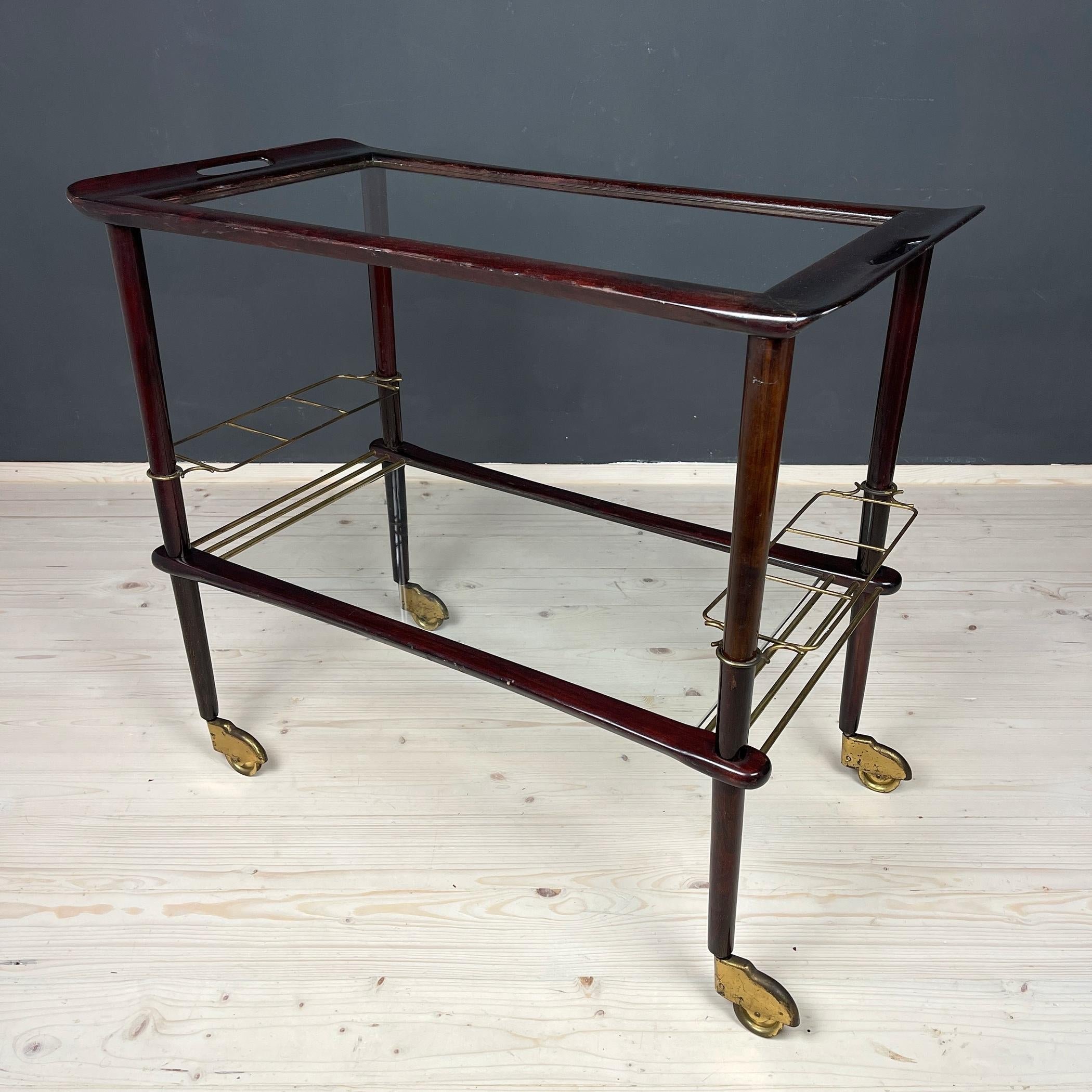 Mid-Century wood and glass bar cart trolley by Ico Parisi for De Baggis Italy 19 For Sale 6