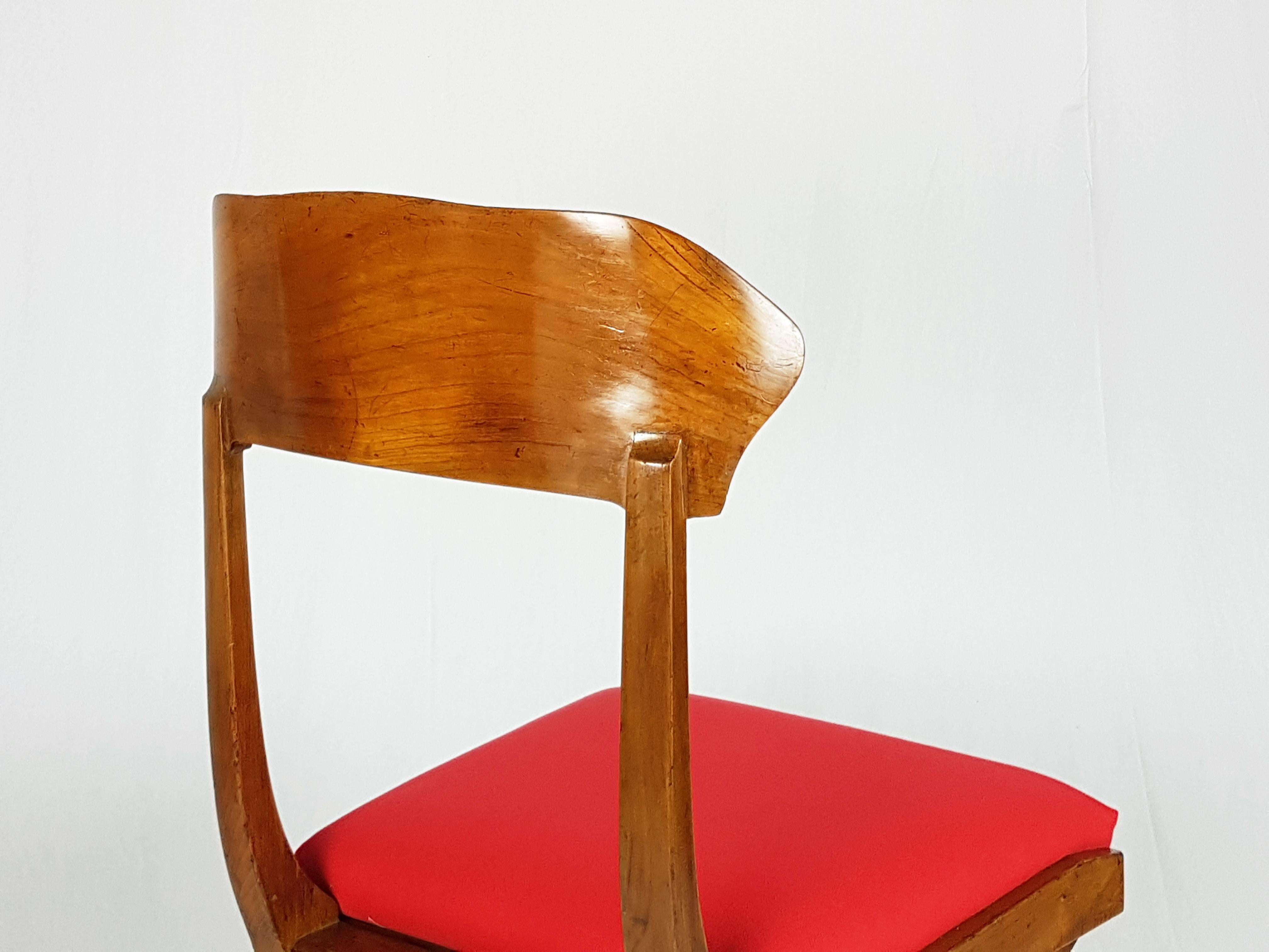 Midcentury Wood and Red Fabric Side Chairs from Fratelli Barni Mobili d'Arte In Good Condition For Sale In Varese, Lombardia