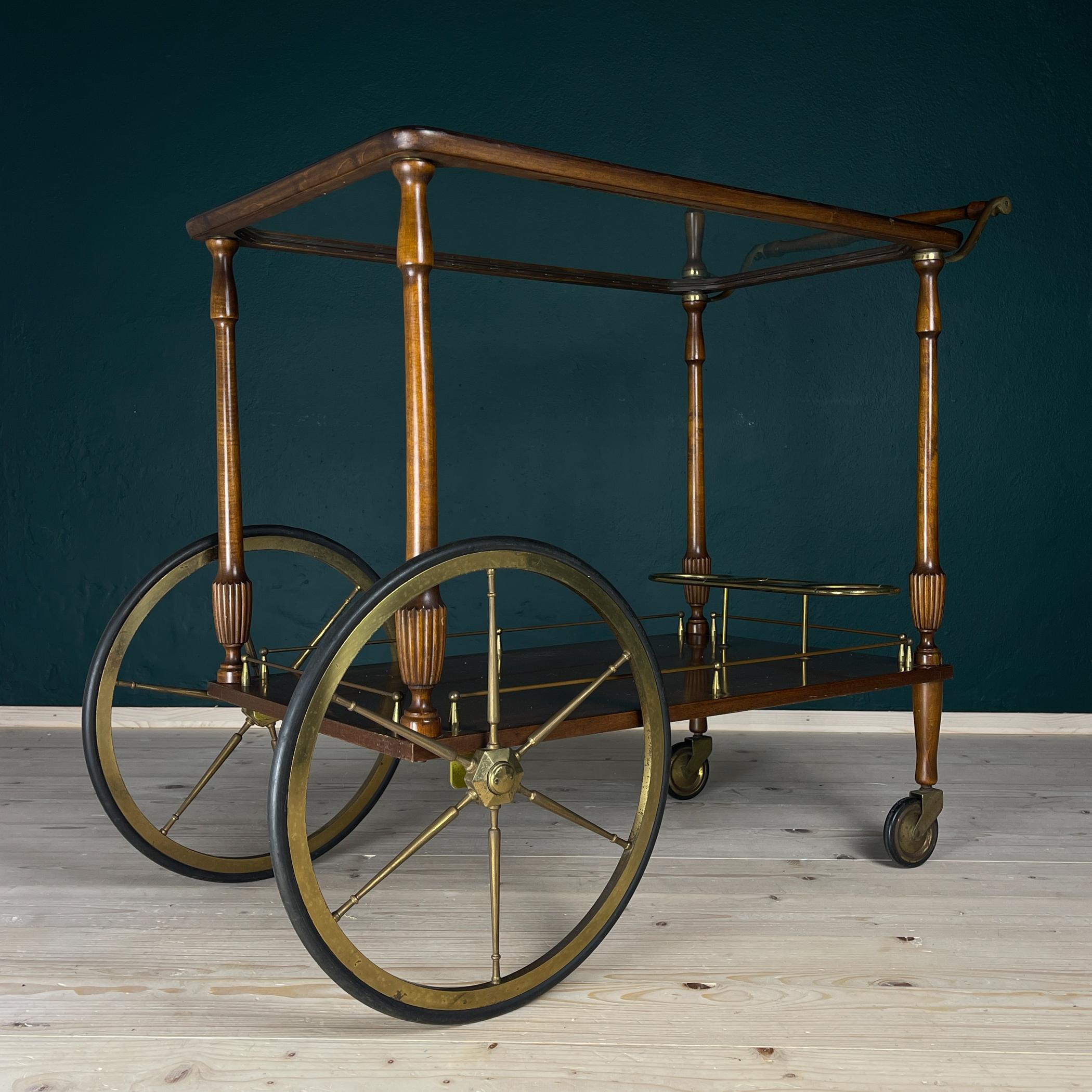 Barwagen aus Holz aus der Mitte des Jahrhunderts, Italien, 1970er Jahre im Angebot 10