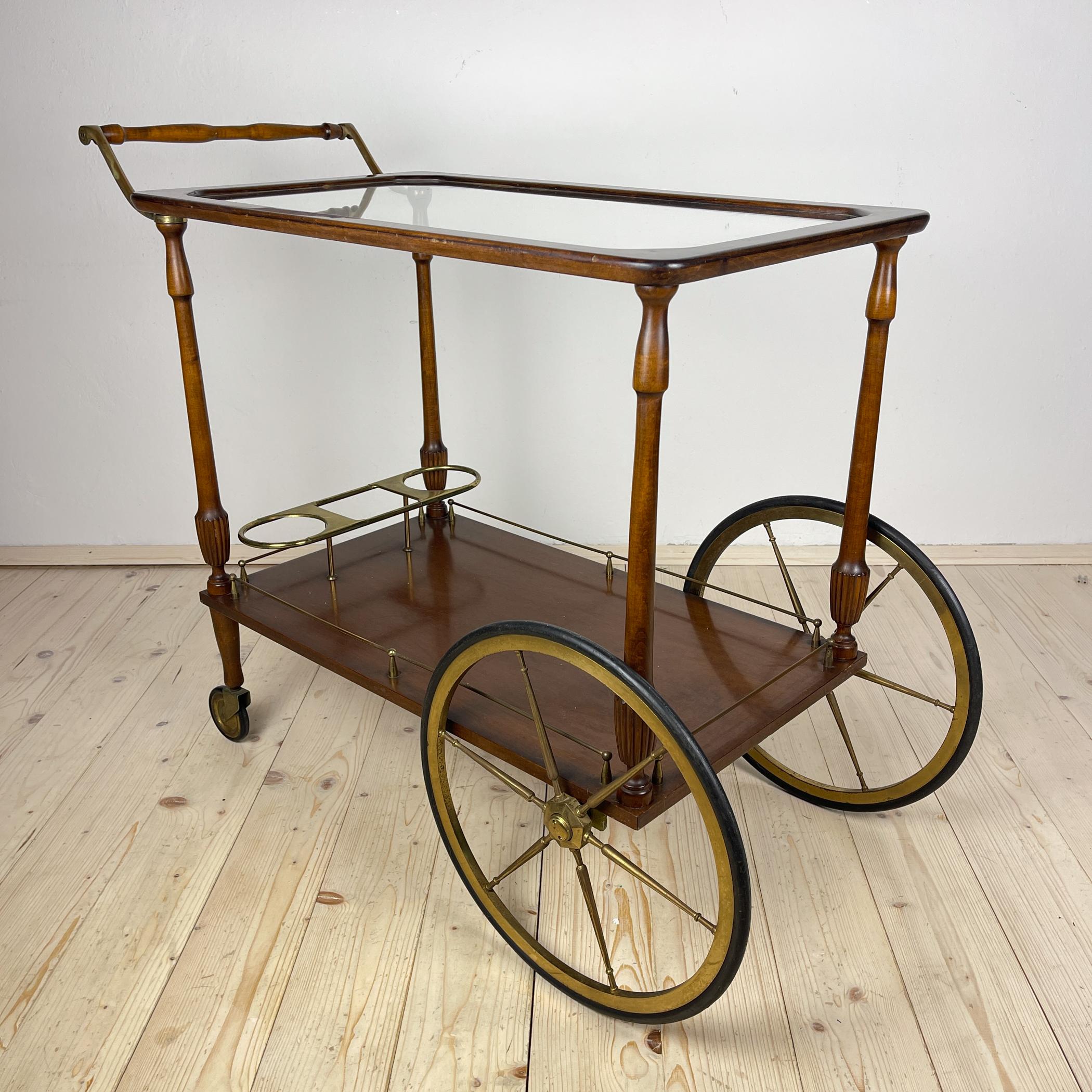 Barwagen aus Holz aus der Mitte des Jahrhunderts, Italien, 1970er Jahre (20. Jahrhundert) im Angebot