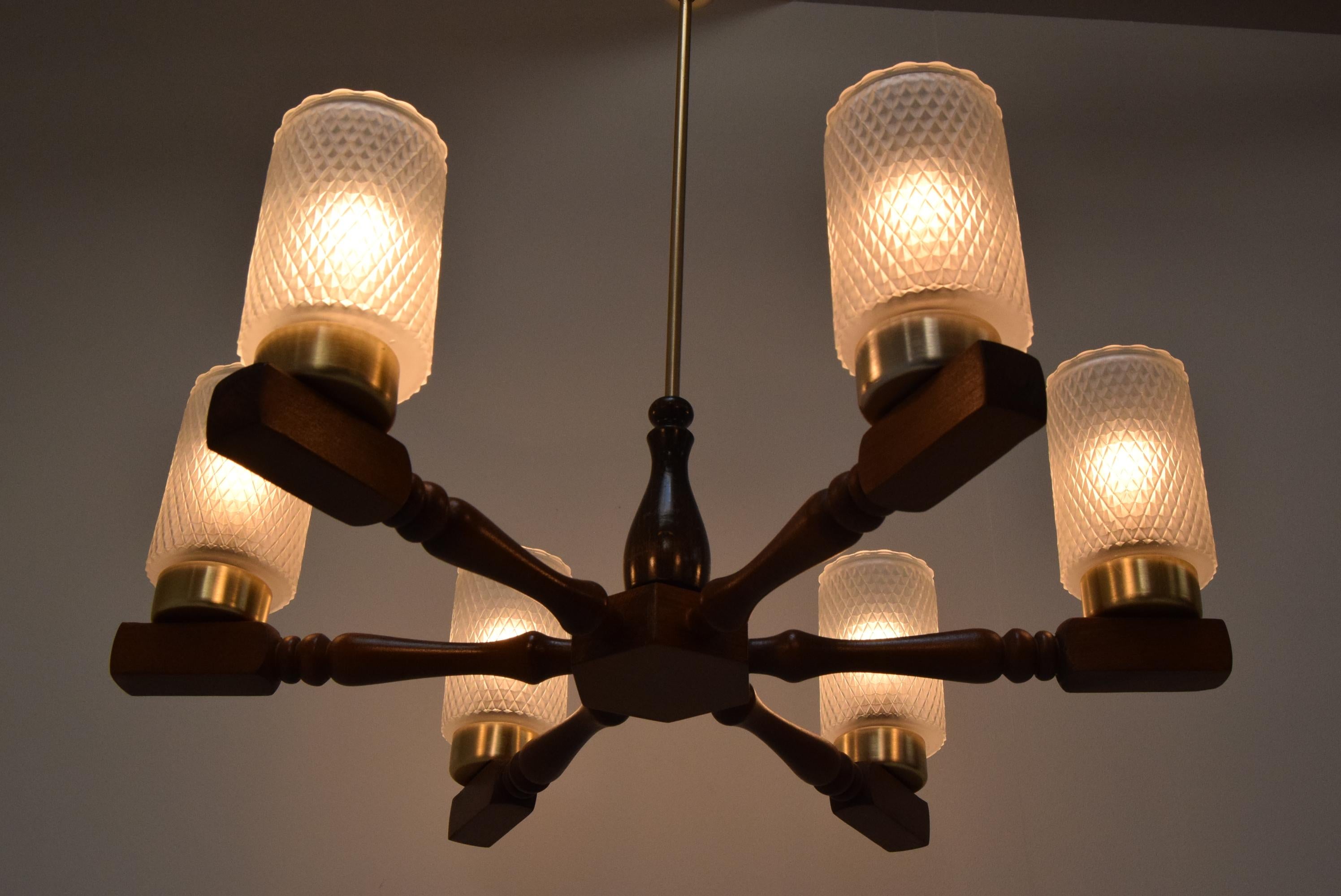 Midcentury Wood Chandelier by Inva Litomerice, 1970s For Sale 5