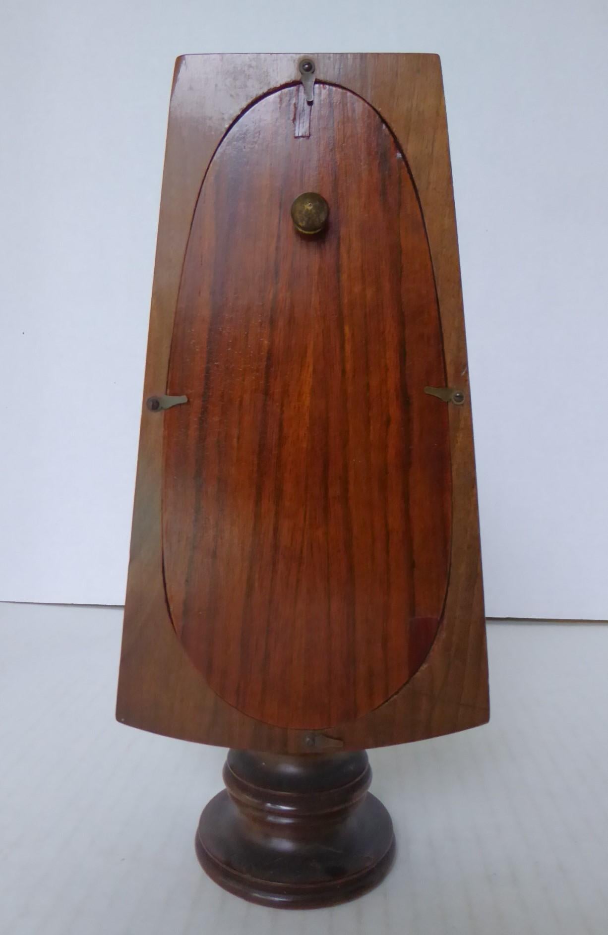 Mid-Century-Tisch / Kaminsims / Schreibtischuhr aus Holz und Kupfer-Emaille, Spanien 1950er Jahre (Moderne der Mitte des Jahrhunderts) im Angebot