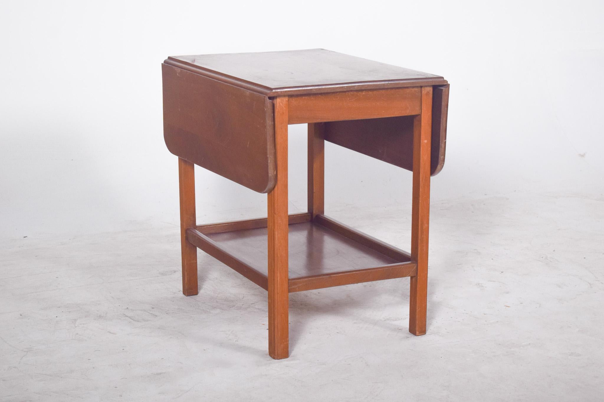 Mid-Century Modern Mid Century Wood Flip-Flap Tea Troley Bar Cart For Sale
