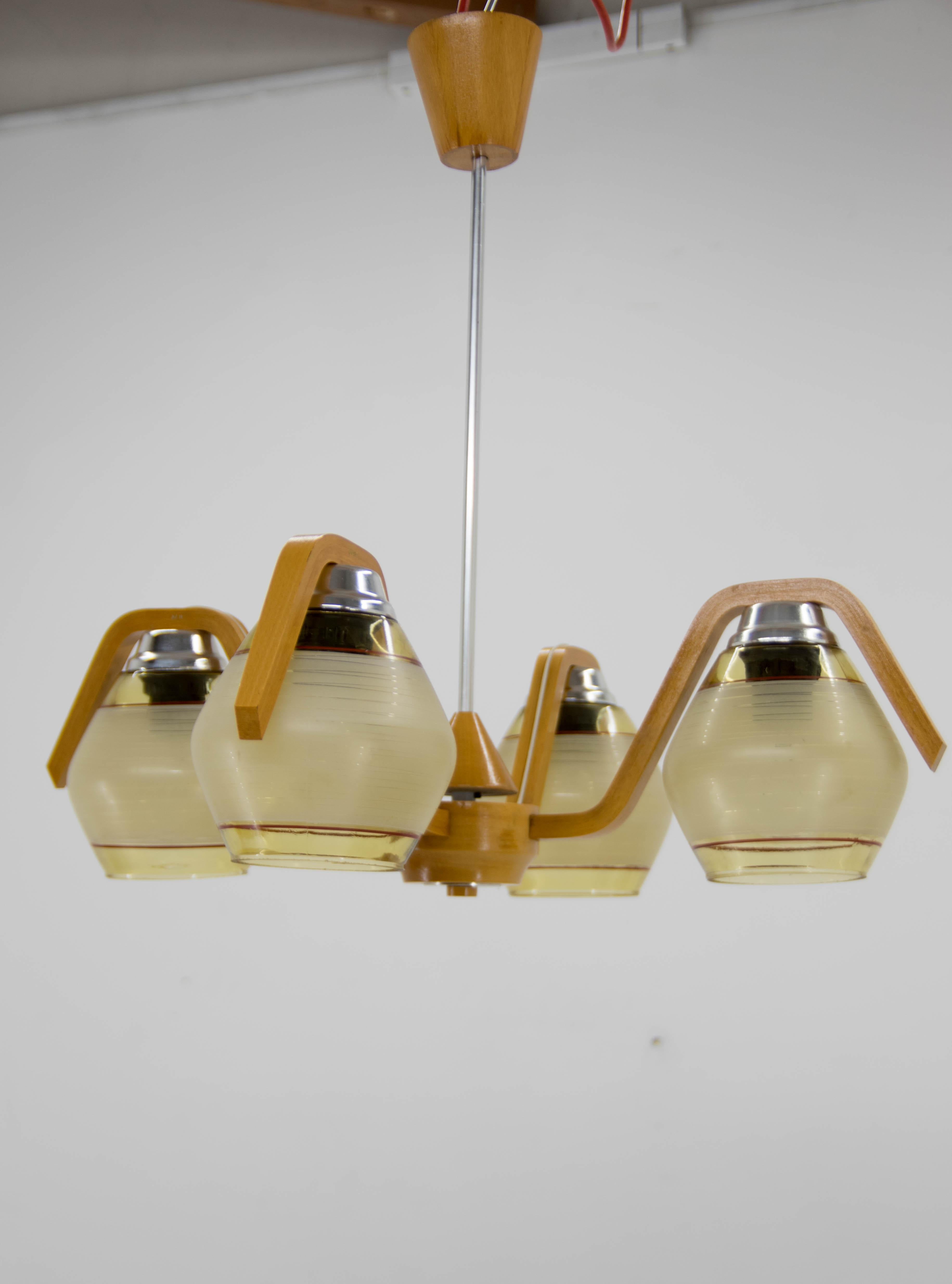 Mid-Century Wood & Glass Chandelier by Dřevo Humpolec, 1960s In Good Condition In Praha, CZ