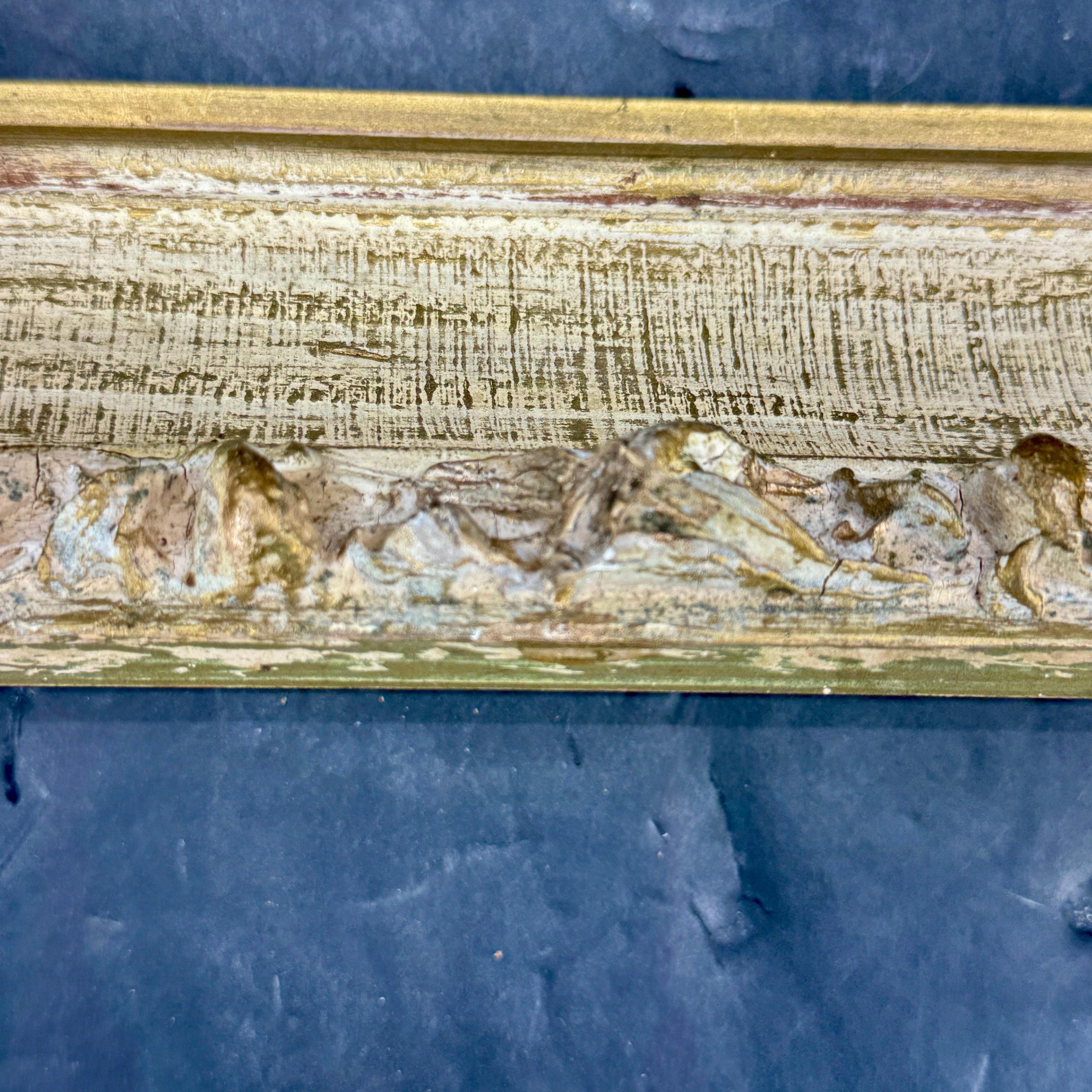 Marco de arte de madera dorada de mediados de siglo en venta 2