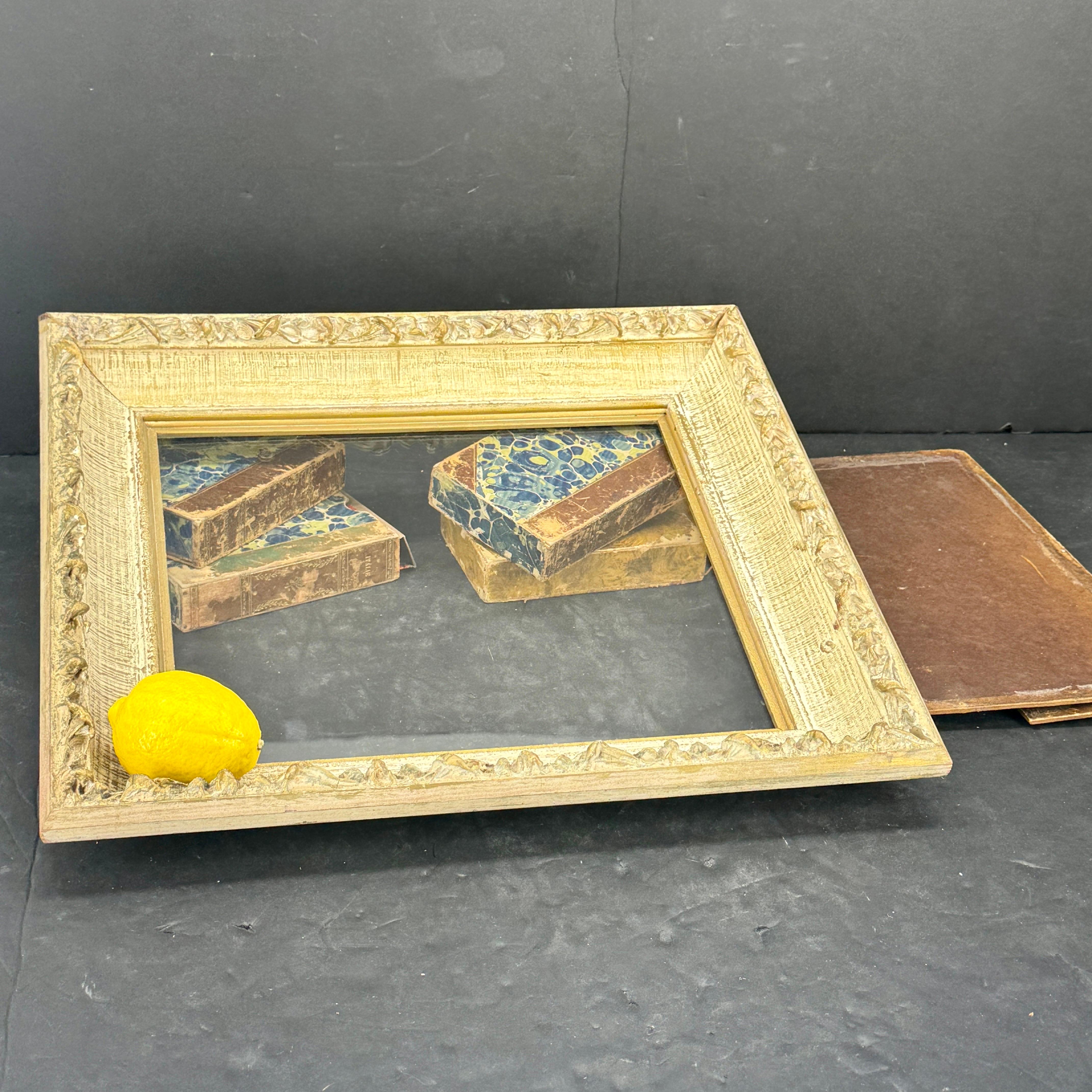 Marco de arte de madera dorada de mediados de siglo 6