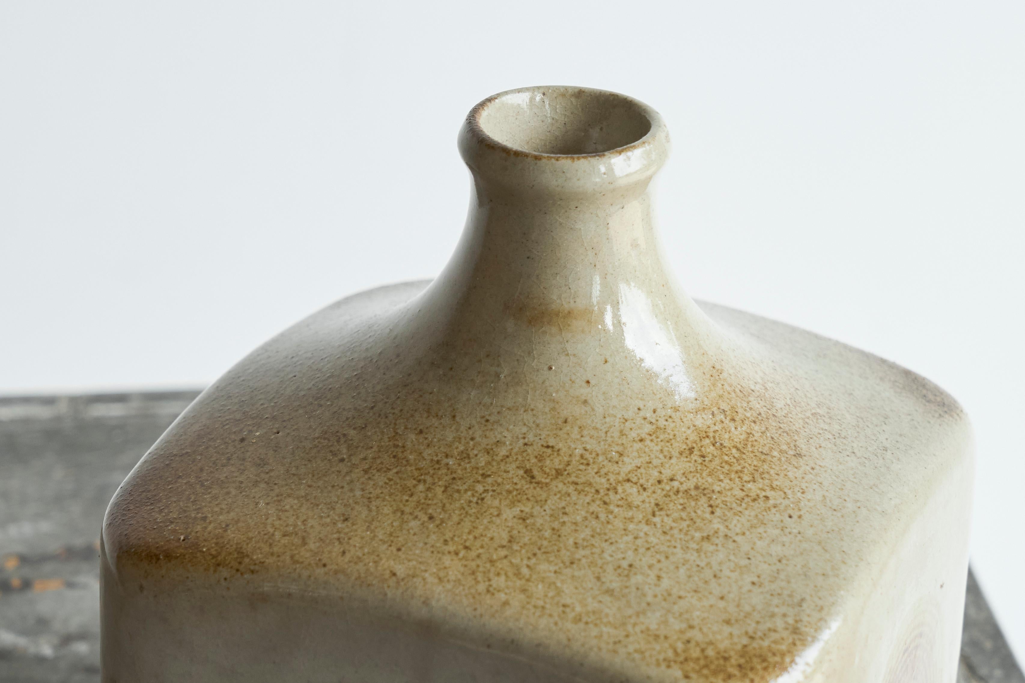 Jarrón de cerámica Studio Pottery de mediados de siglo 