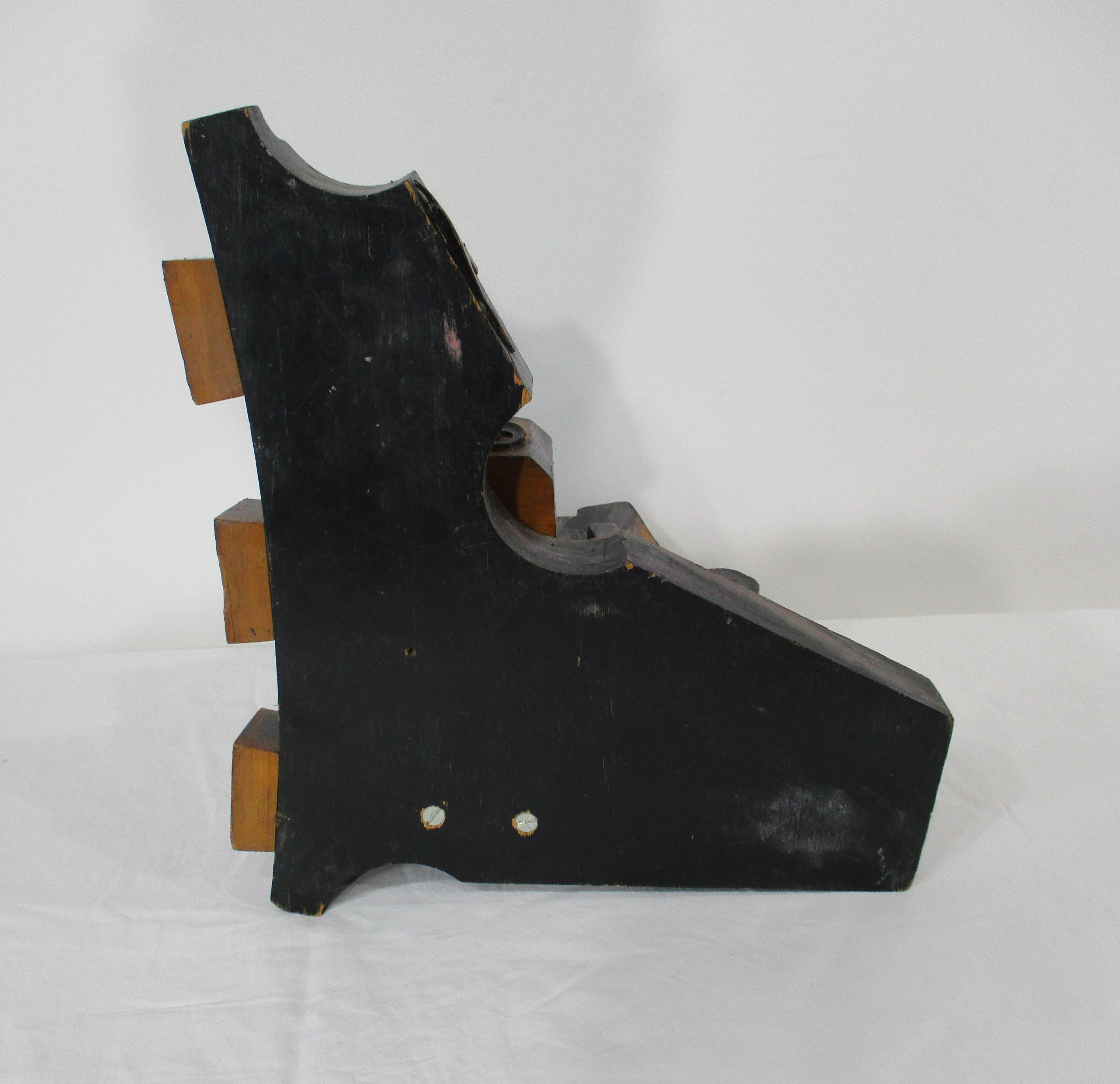 Mid Century Holz / Bemalte Skulptur 