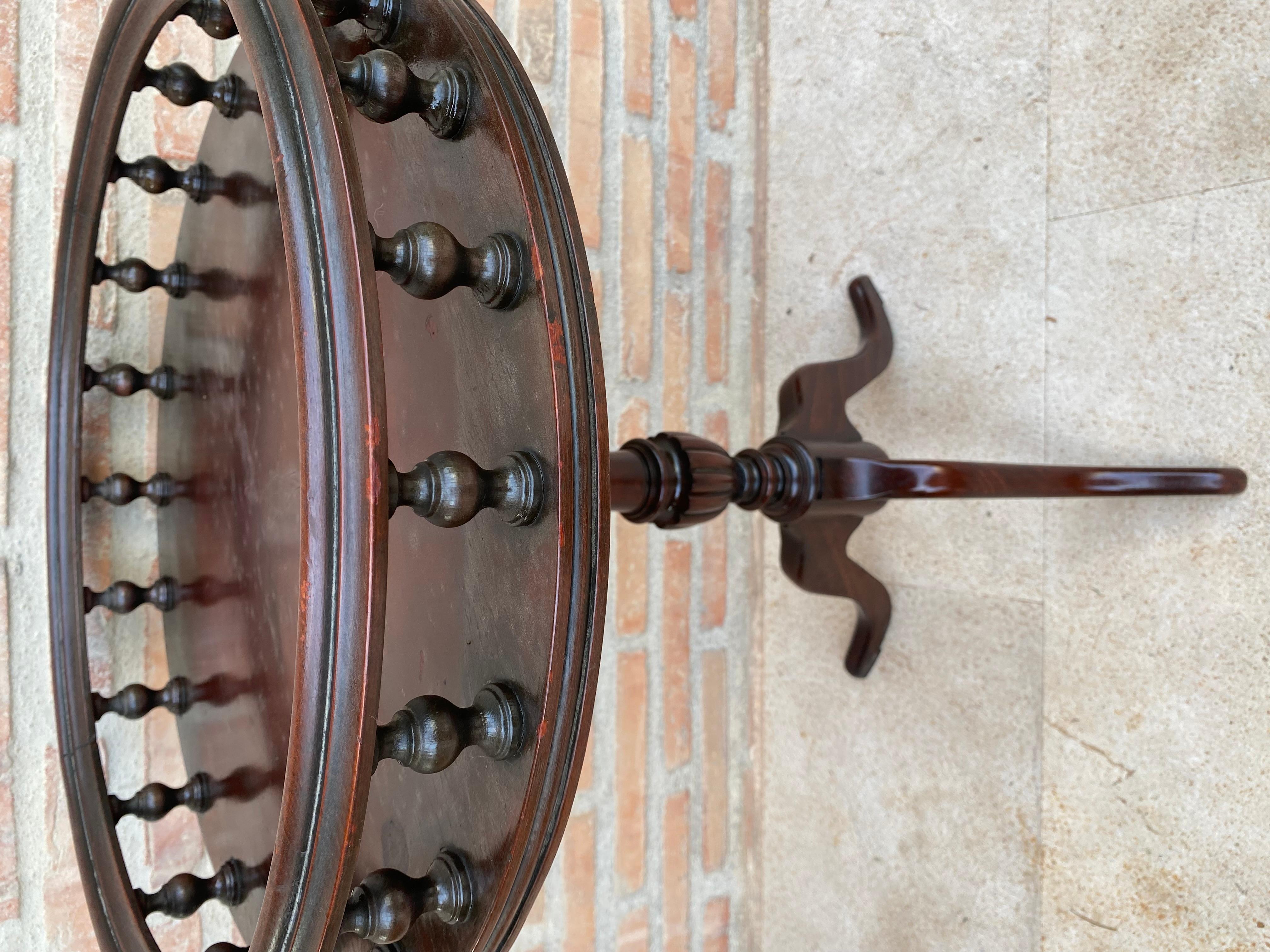 Table d'appoint ou Jardinière en Wood du milieu du siècle, années 1940 Bon état - En vente à Miami, FL
