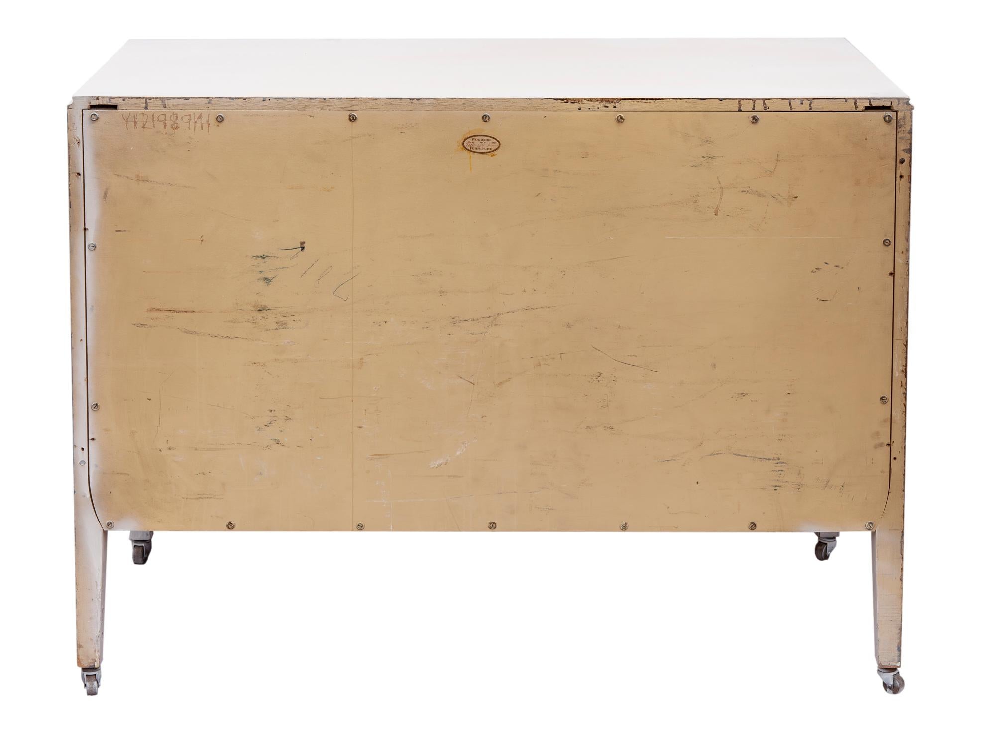 Midcentury Woodard Dresser in White Chest with 5 Drawers In Good Condition In Malibu, CA