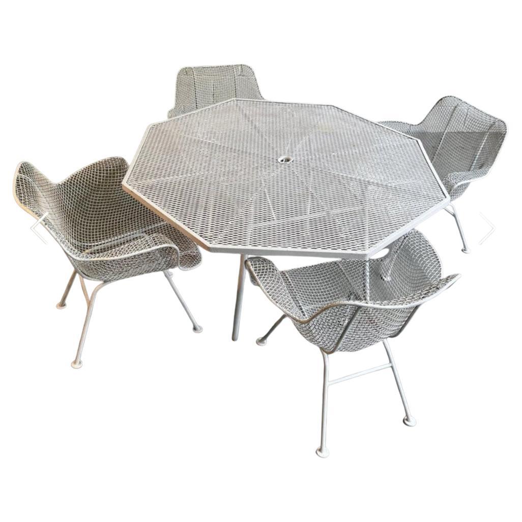 Mid Century Woodard Sculptura Iron Garden Patio Table and 4 Chair set For Sale