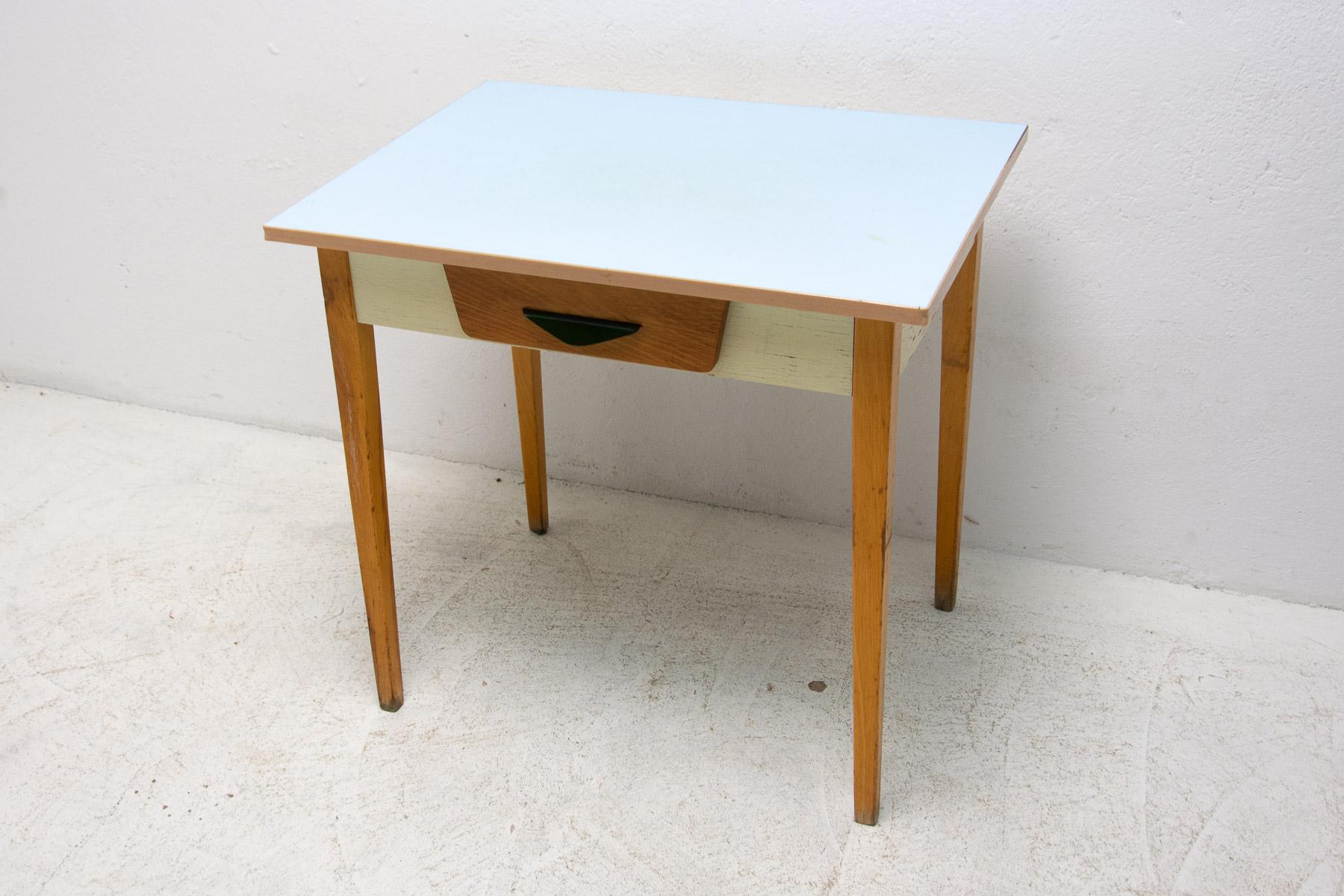 Mid Century Wooden and Formica Central Table, Czechoslovakia, 1960's For Sale 10