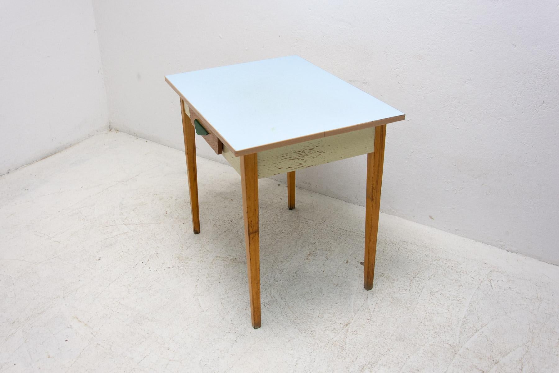 Mid Century Wooden and Formica Central Table, Czechoslovakia, 1960's In Good Condition For Sale In Prague 8, CZ