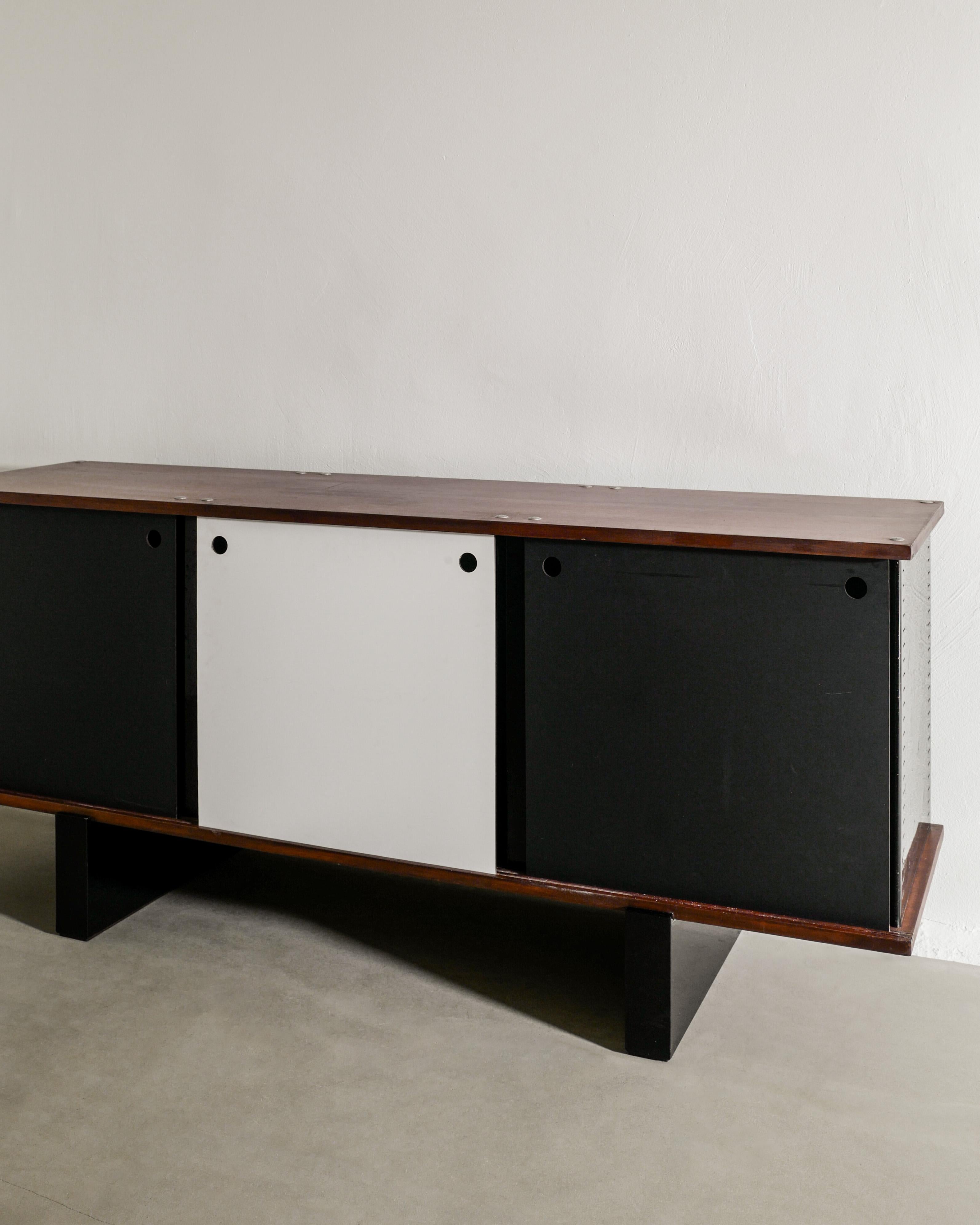Mid Century Holz und Metall 