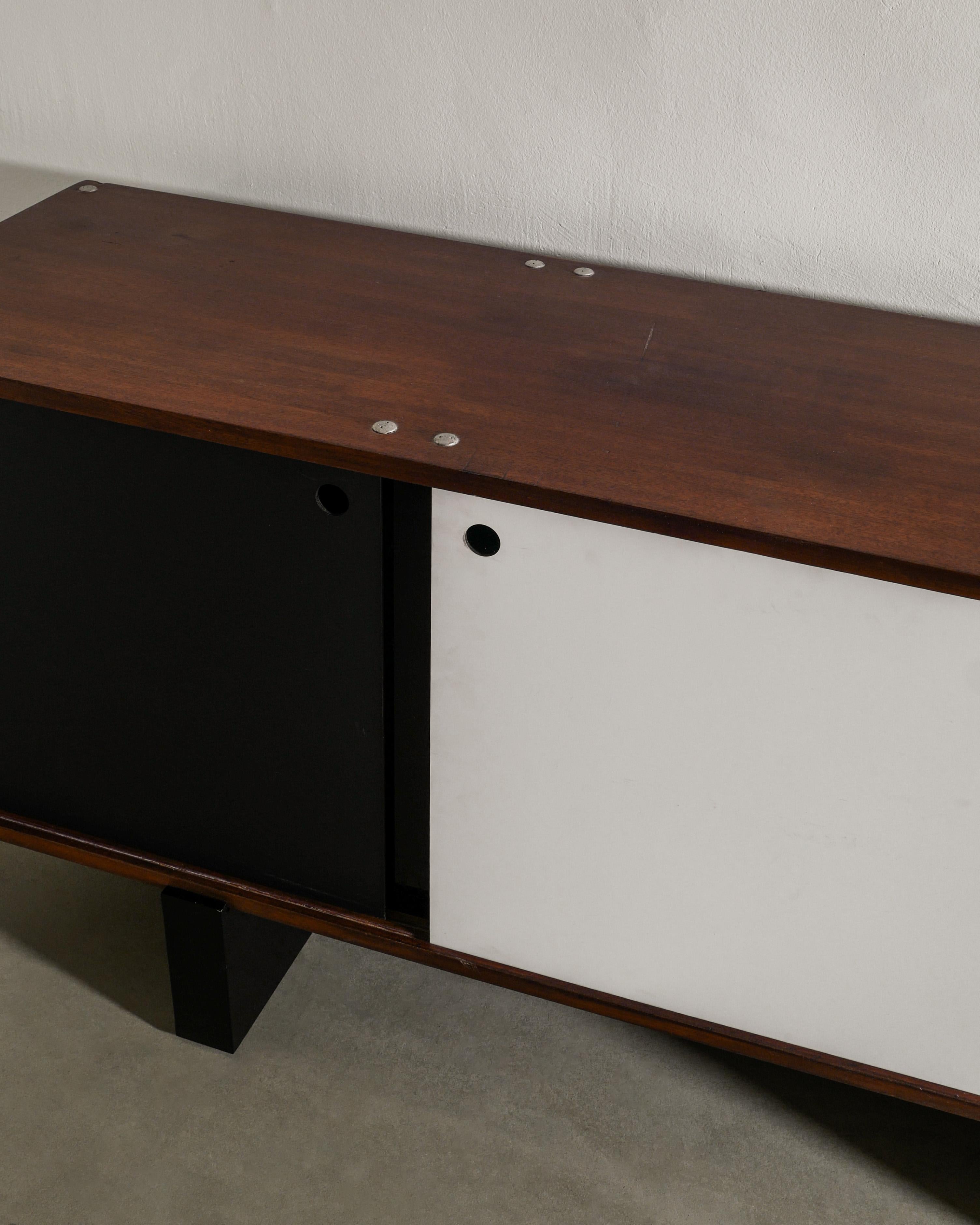 Mid Century Holz und Metall 