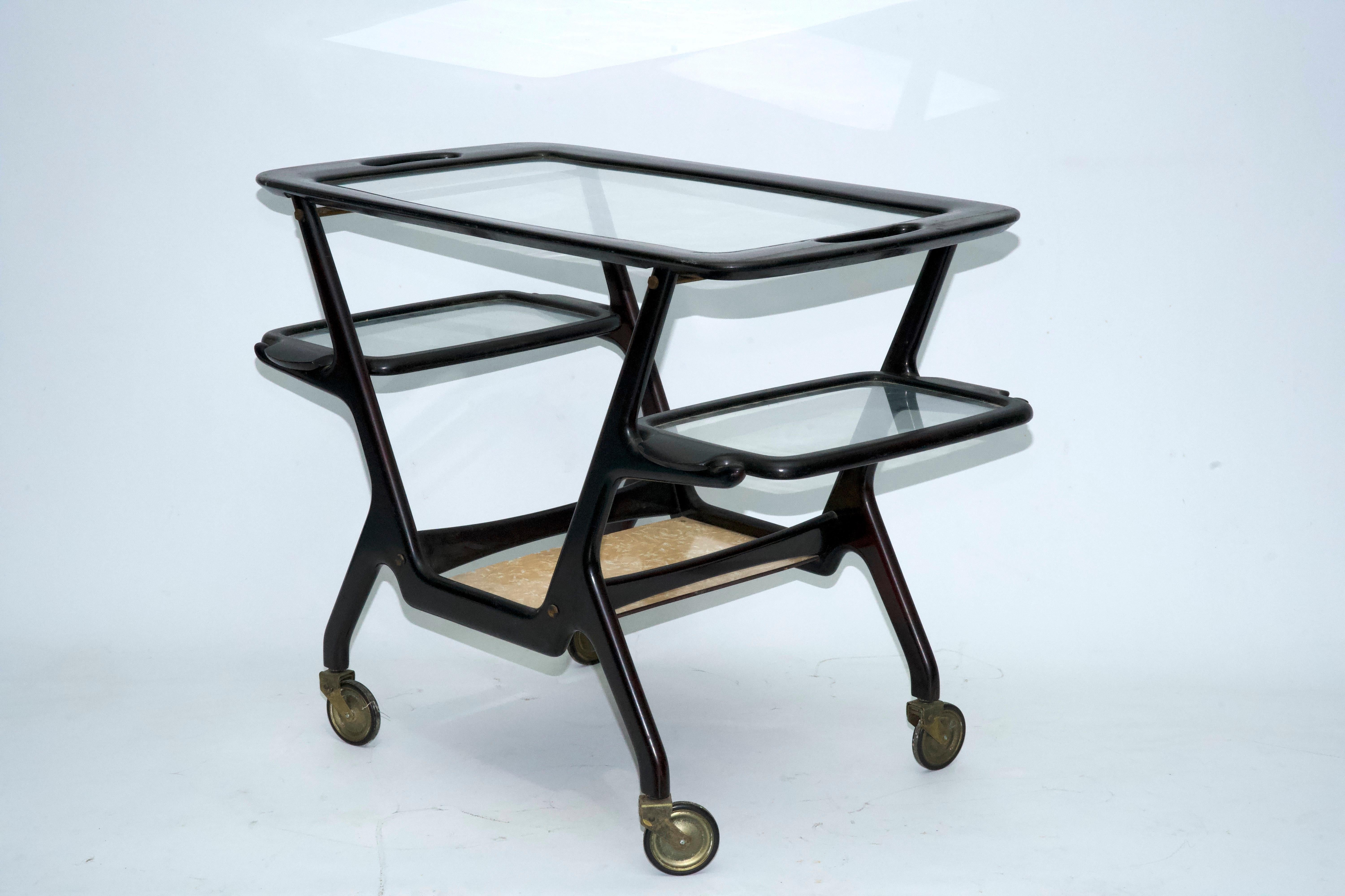Mid-Century Modern Chariot de bar en bois du milieu du siècle par Cesare Lacca, Italie, années 1950 en vente