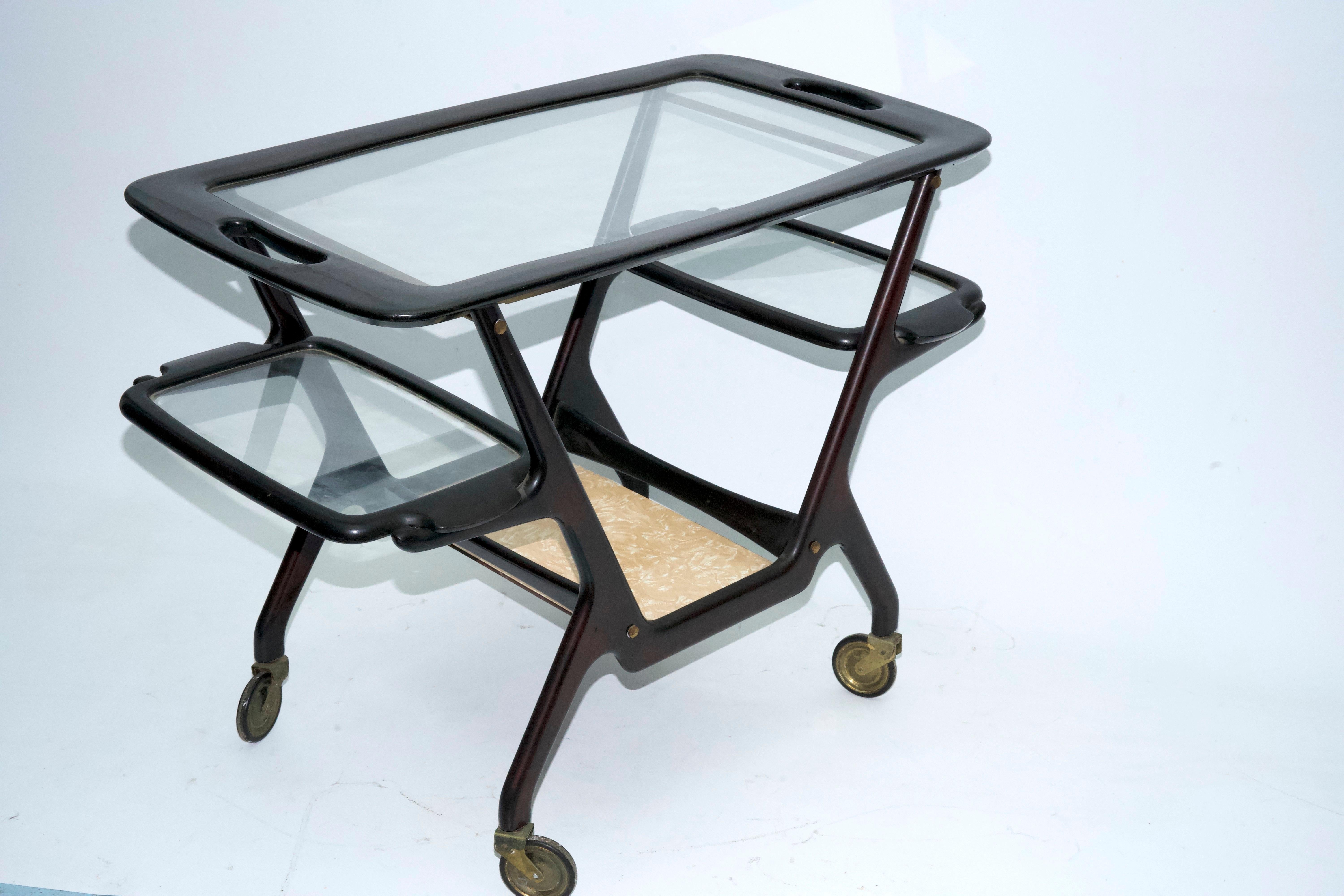 Chariot de bar en bois du milieu du siècle par Cesare Lacca, Italie, années 1950 Bon état - En vente à Catania, CT