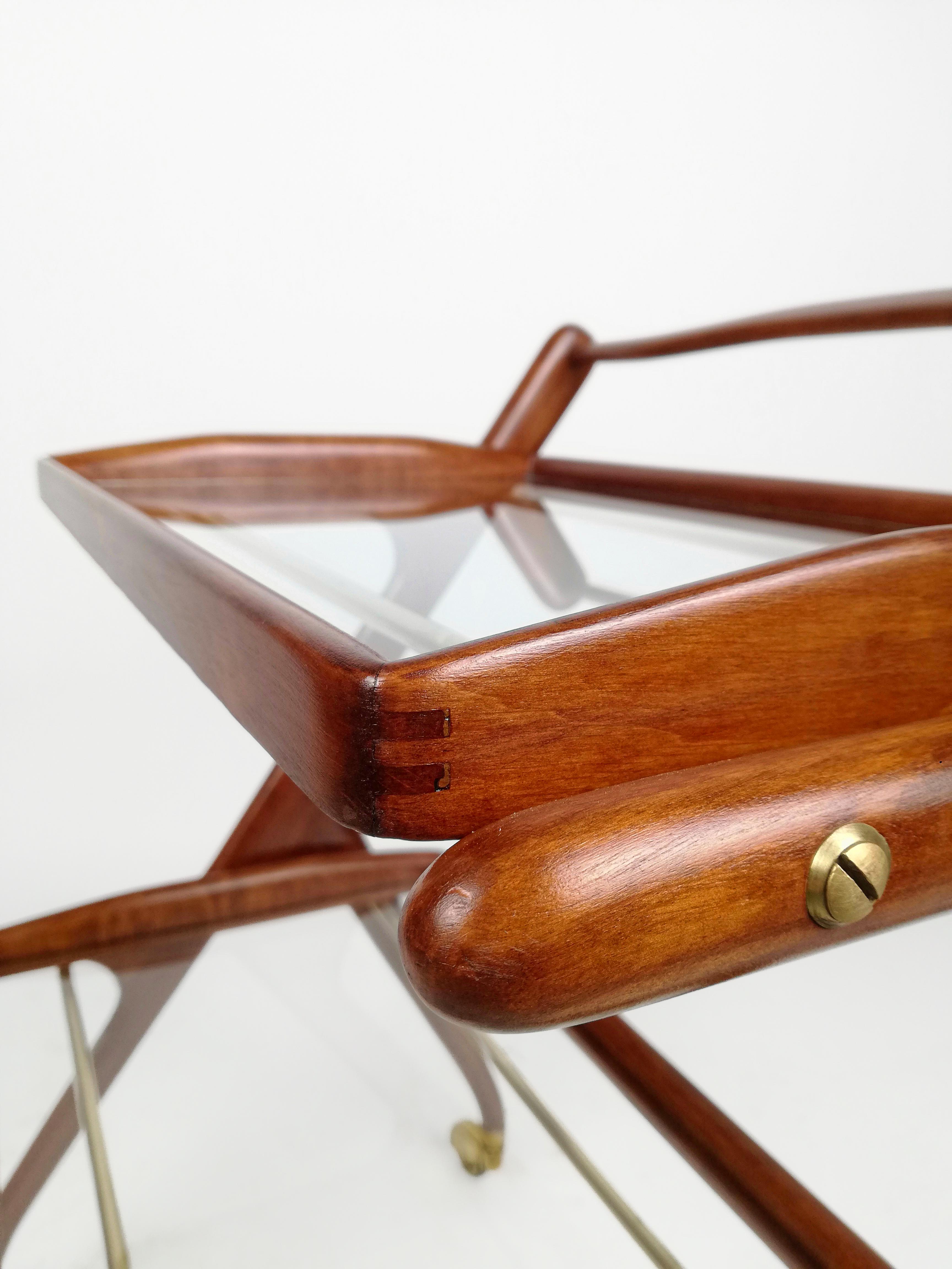Mid Century Wooden Bar Trolley with Removable Trays by Cesare Lacca, Italy, 1950 For Sale 8