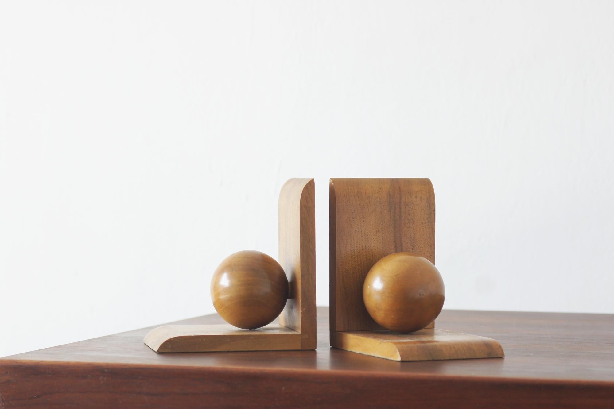 Art Déco Fermalibri in legno di metà secolo, anni '50, set di 2 in vendita