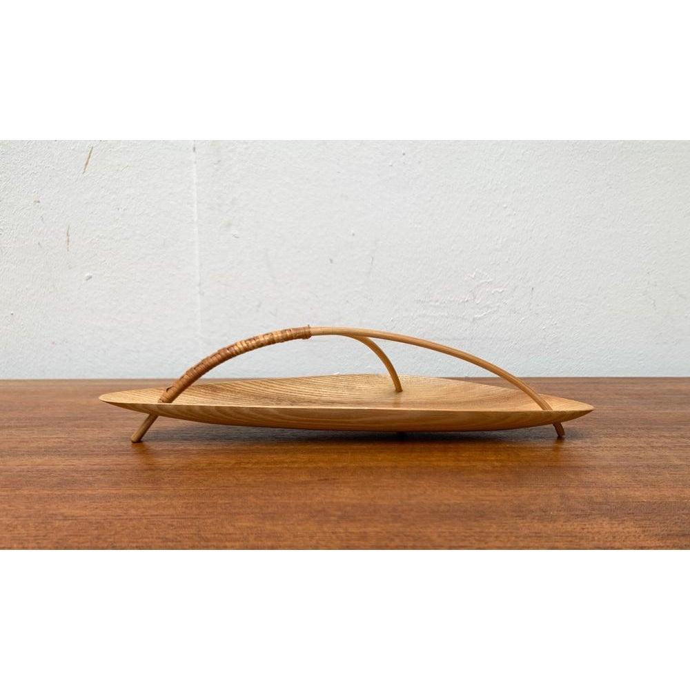 Legno Ciotola in legno di metà secolo con manico, anni '60 in vendita