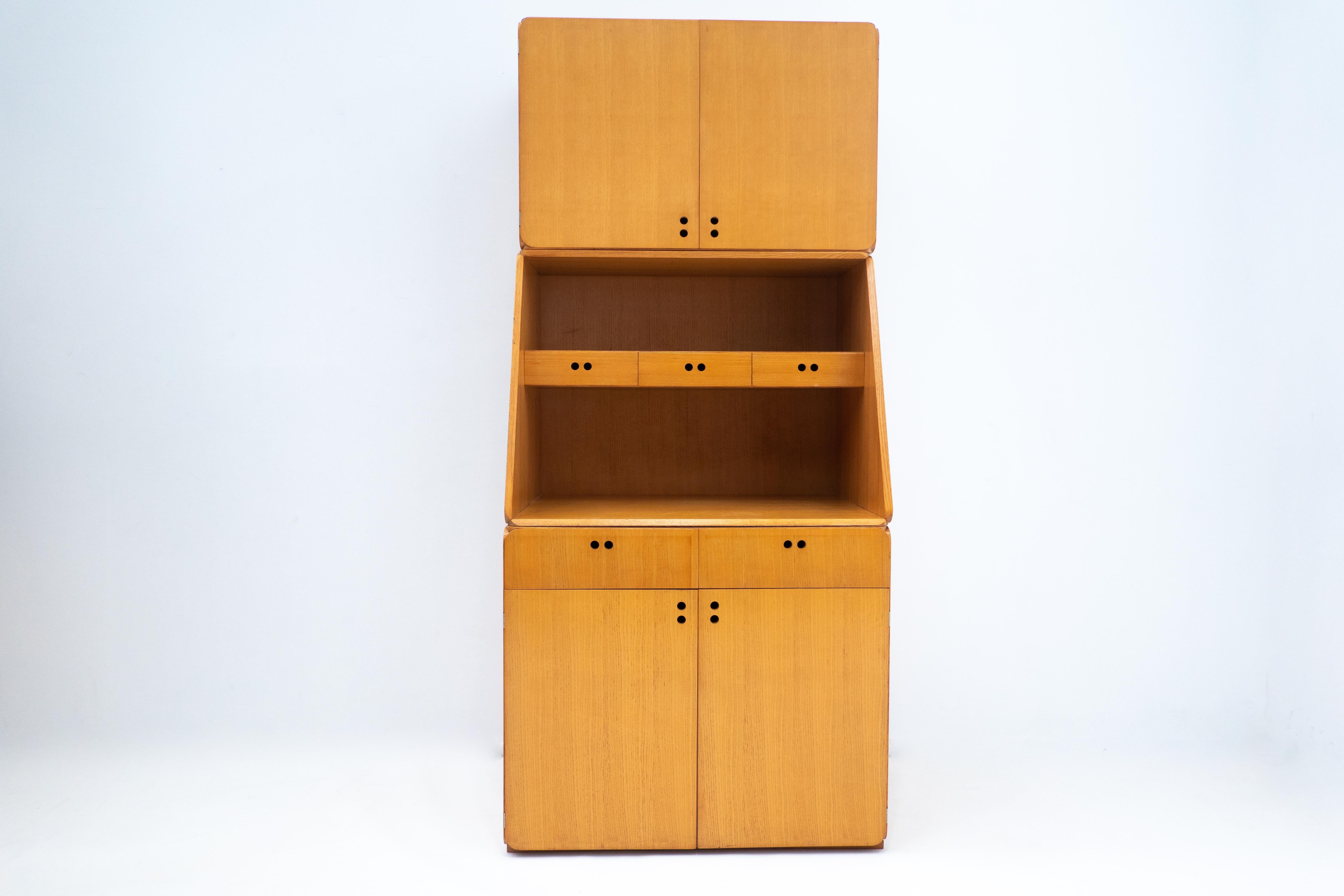 Mid-Century Wooden Cabinet by Derk Jan de Vries, The Netherlands 1960s In Good Condition In Brussels, BE