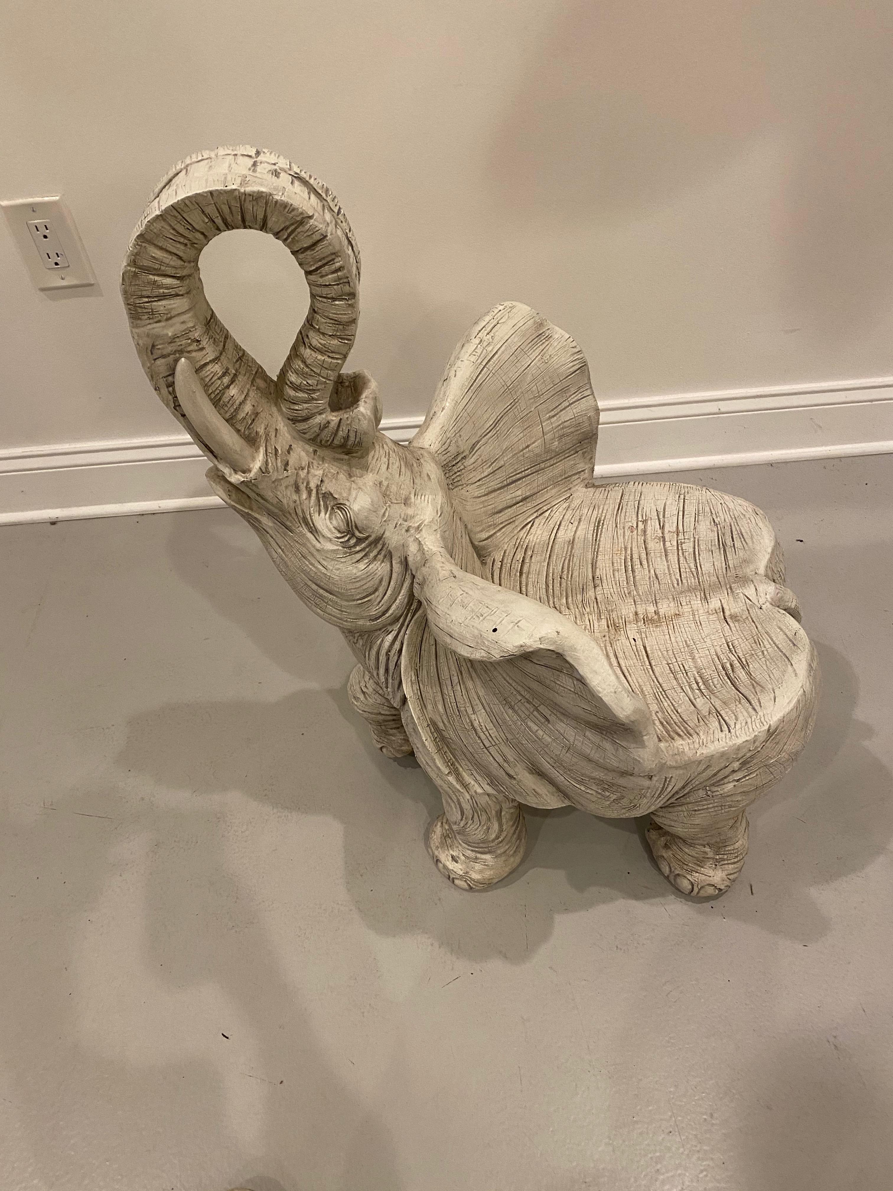 elefant chair