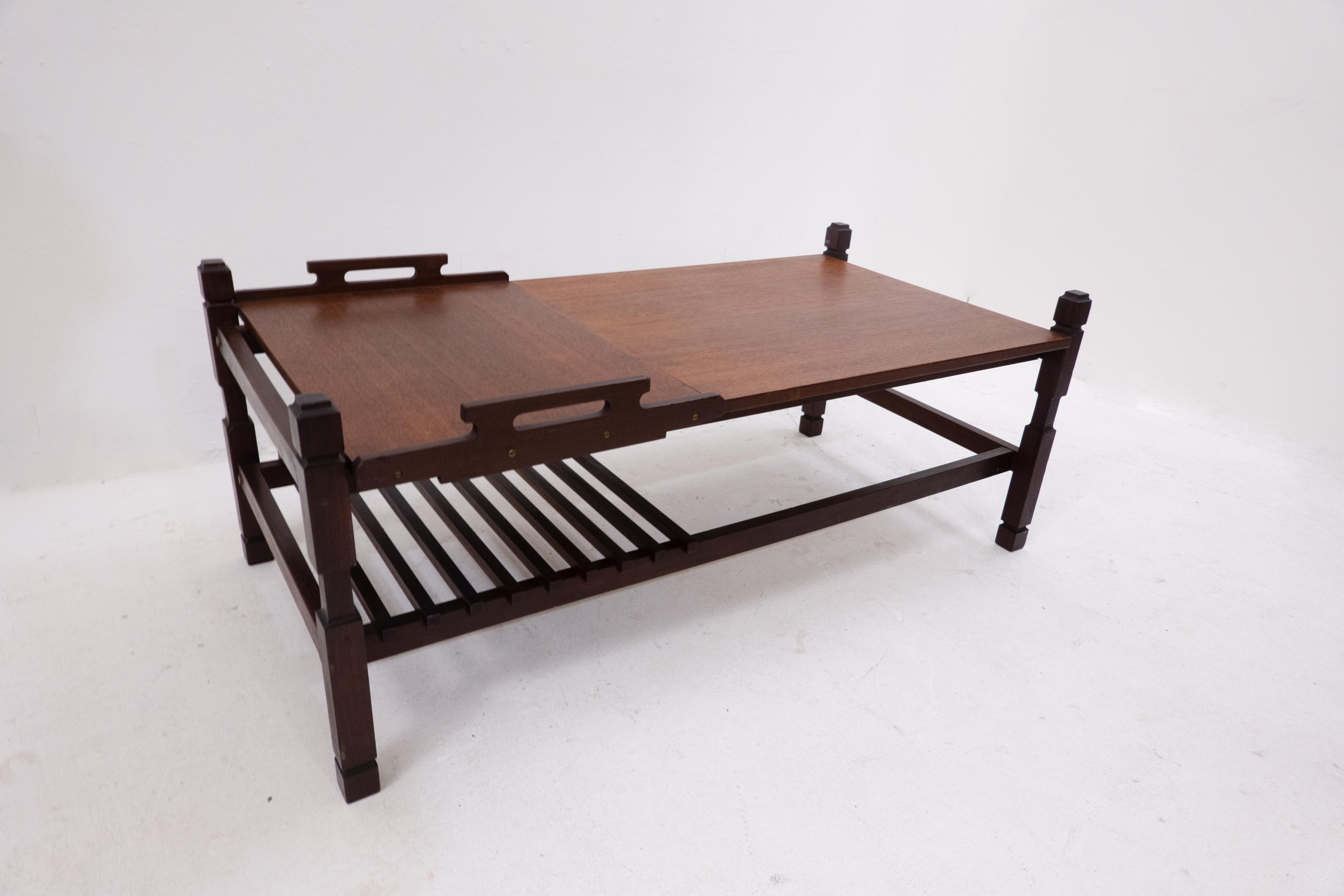 Mid-Century Wooden Coffee Table with Removable Tray, Italy, 1960s For Sale 3