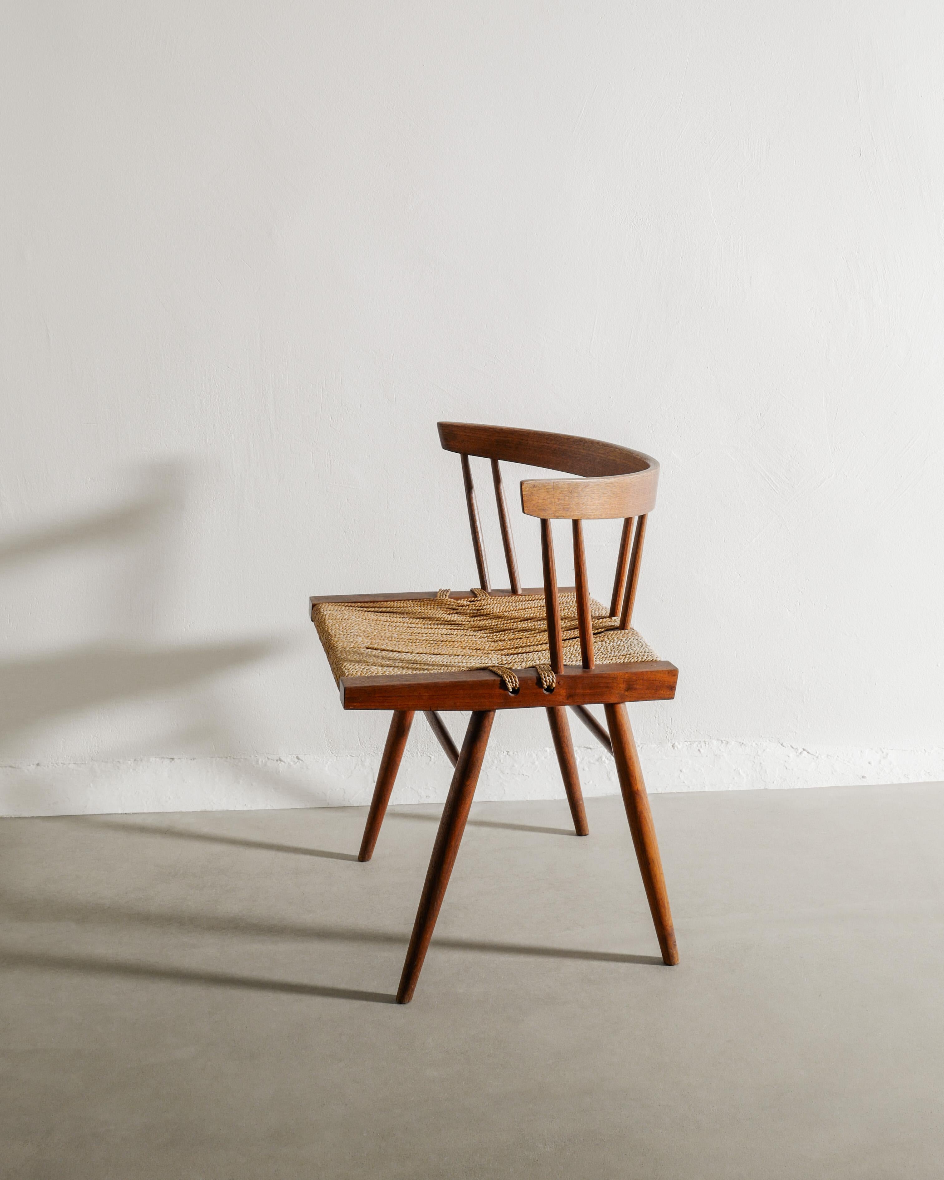 Mid Century Wooden Dining Office Grass Chair in Walnut by George Nakashima 1960s (Seegras) im Angebot