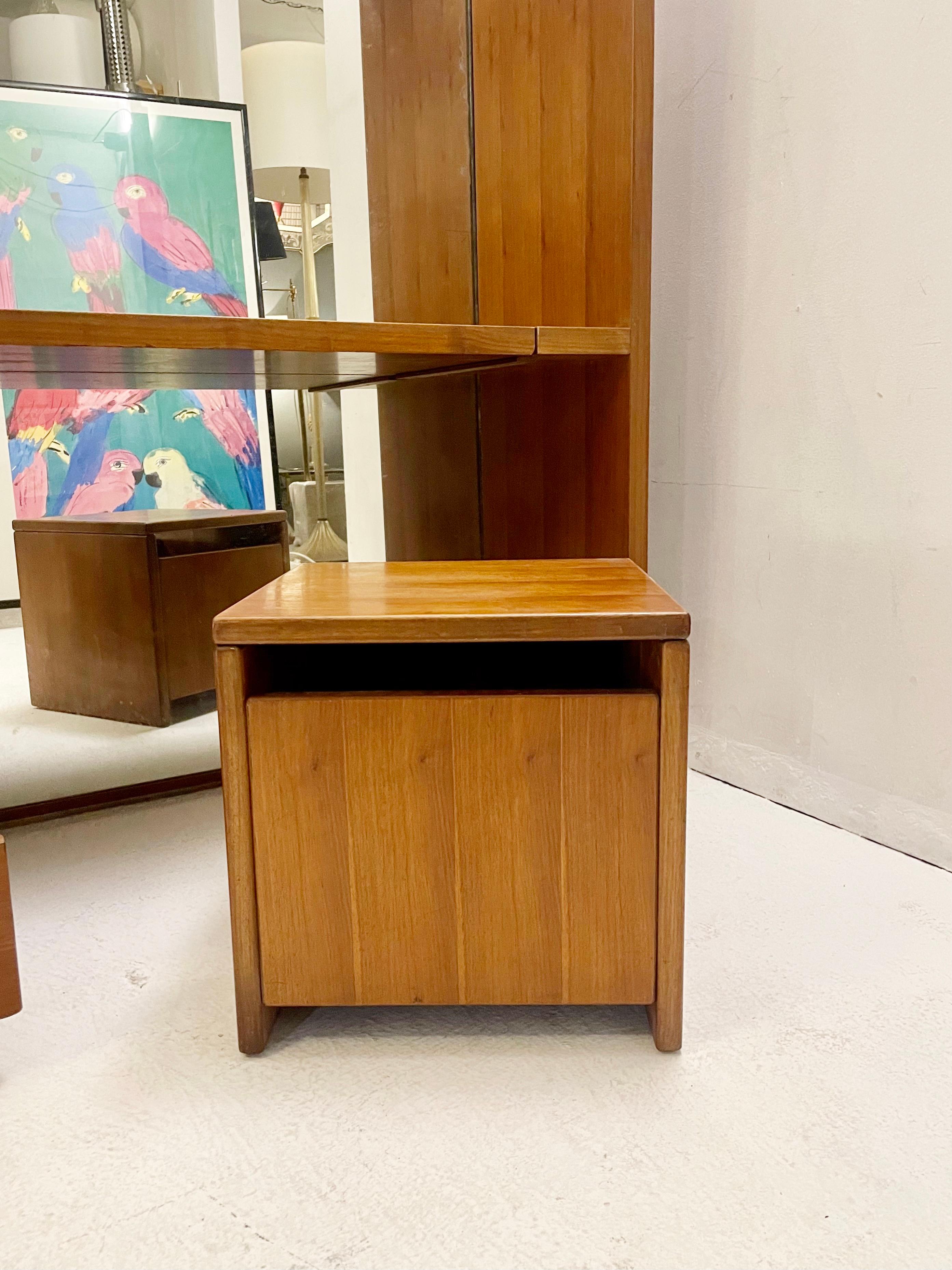 Mid-20th Century Mid-Century Wooden Dressing Table, Italy, 1950s For Sale