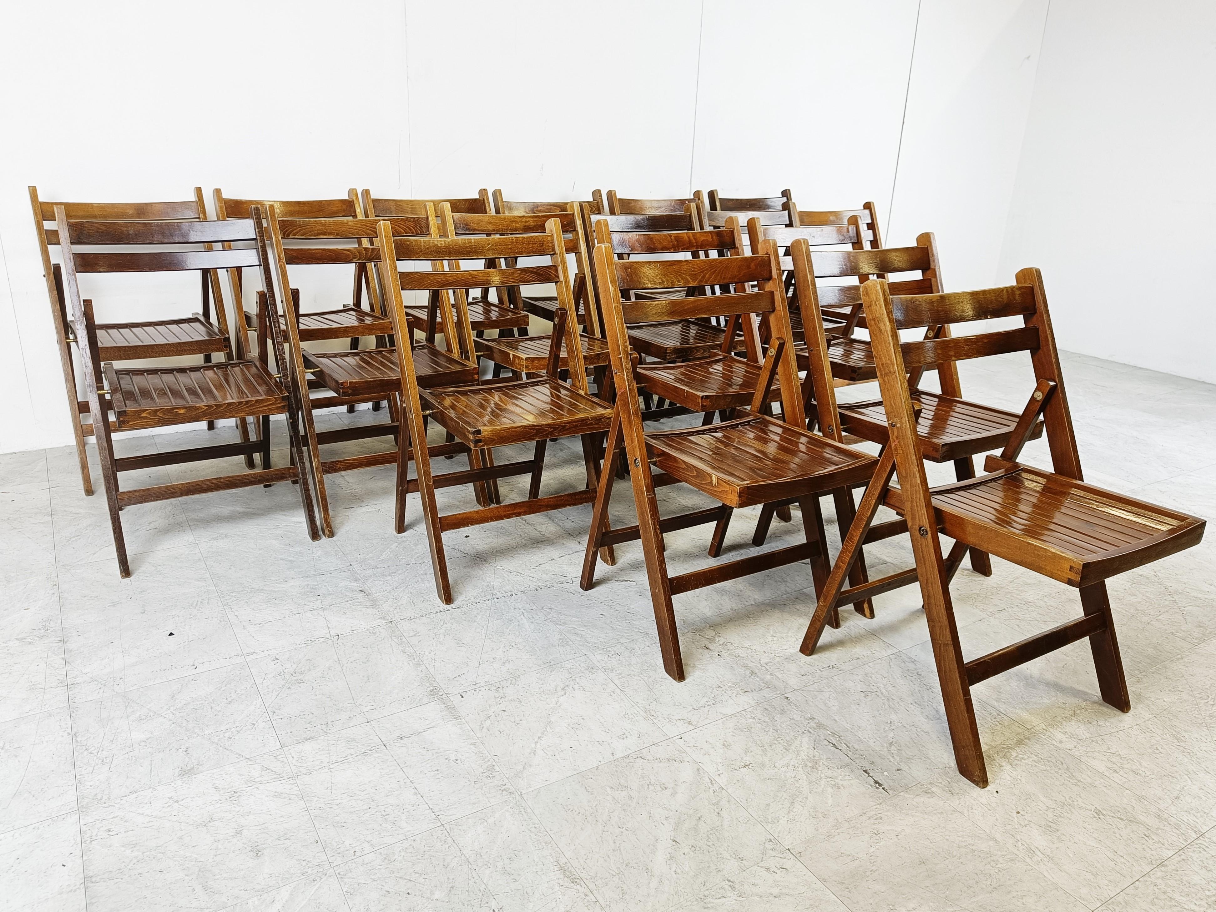 Romanian Midcentury Wooden Folding Chairs, 1950s  For Sale