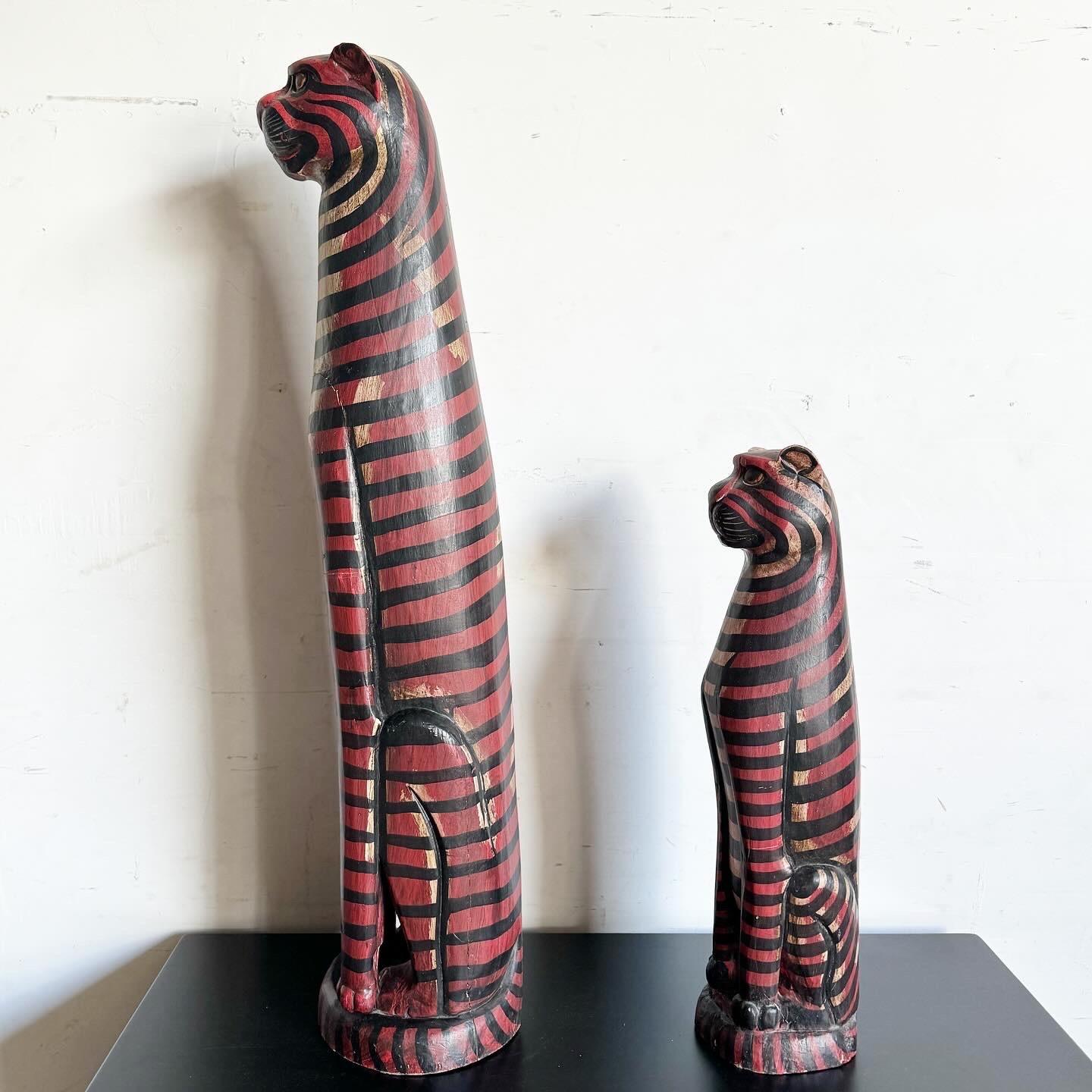 Gatti folkloristici in legno del Medioevo - Set di 2 in vendita 3