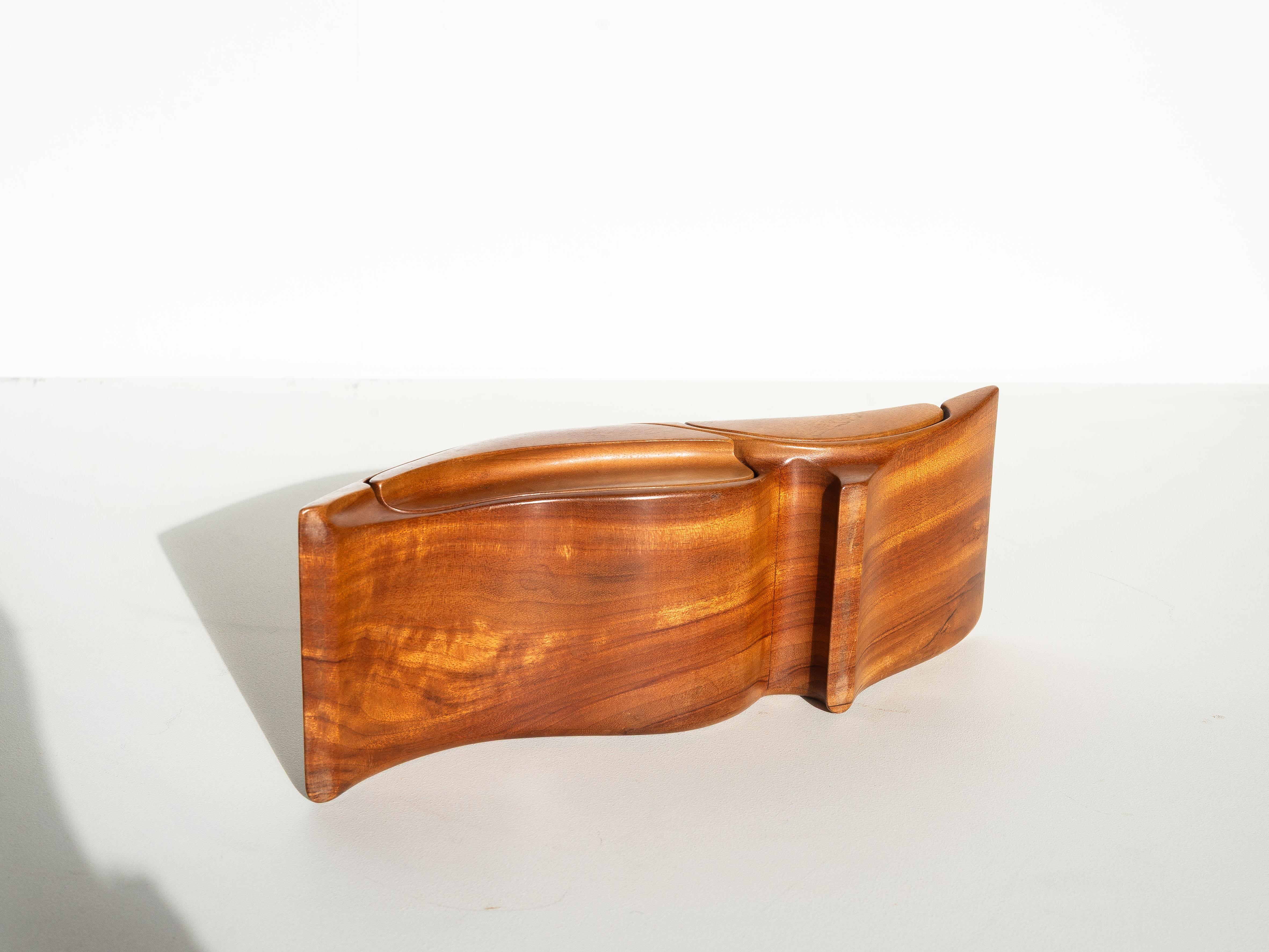 Boîte à bijoux en bois du milieu du siècle, forme libre avec tiroirs - Australie 1970 en vente 3