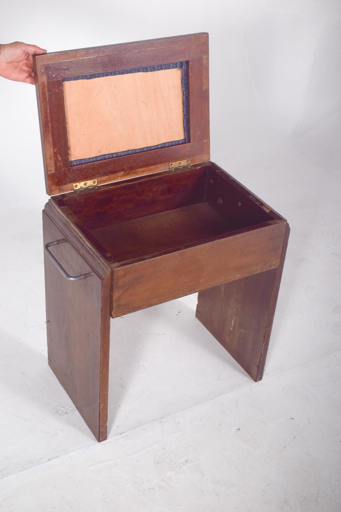 Banco de madera de mediados de siglo para piano siglo XX en venta