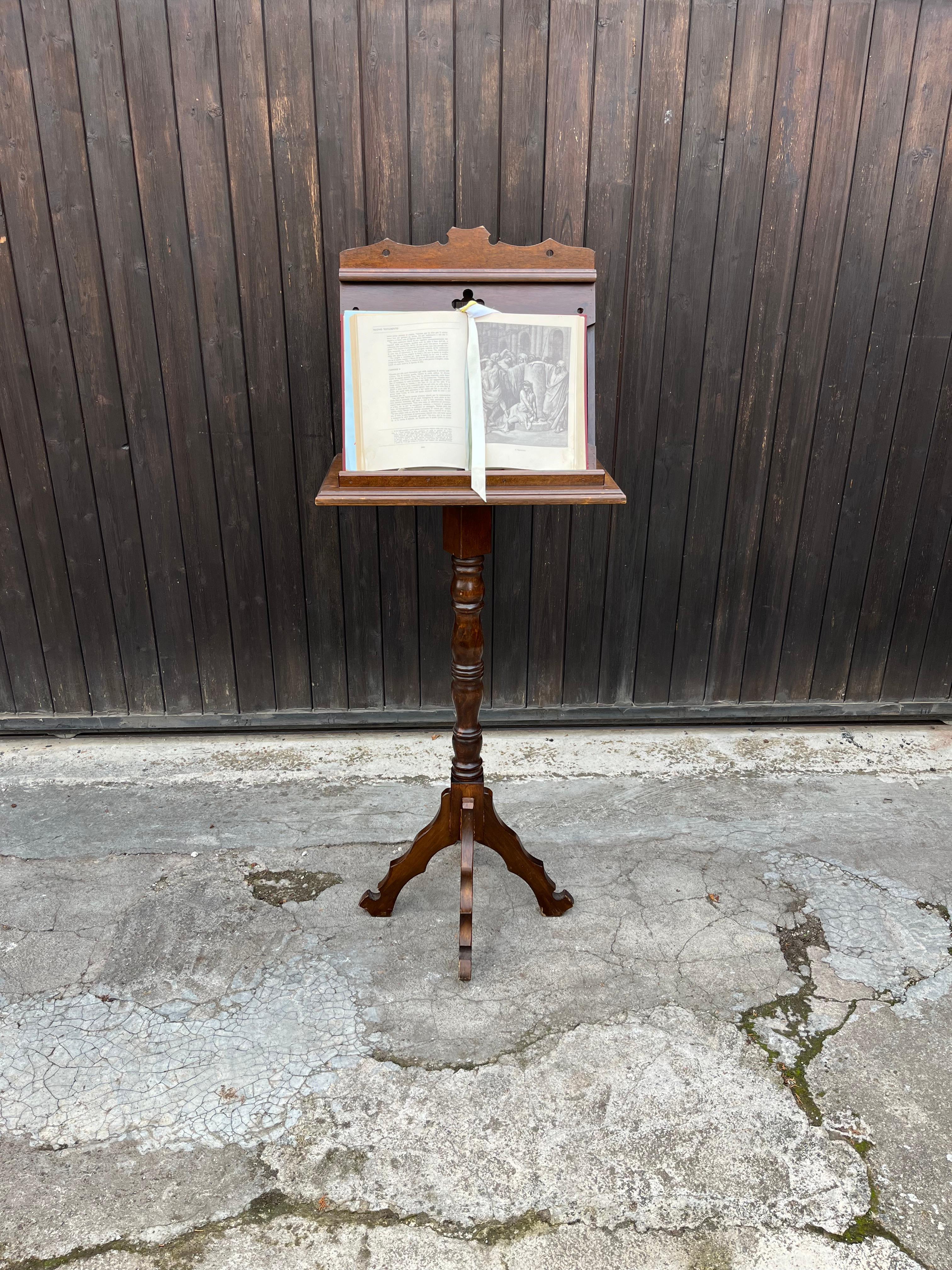 Mid-20th Century Mid-Century Wooden Revolving Lectern, 1940s For Sale