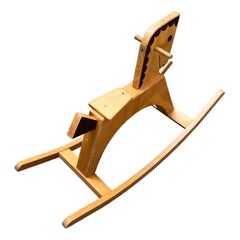 Cavallo a dondolo in legno di metà secolo, anni '60