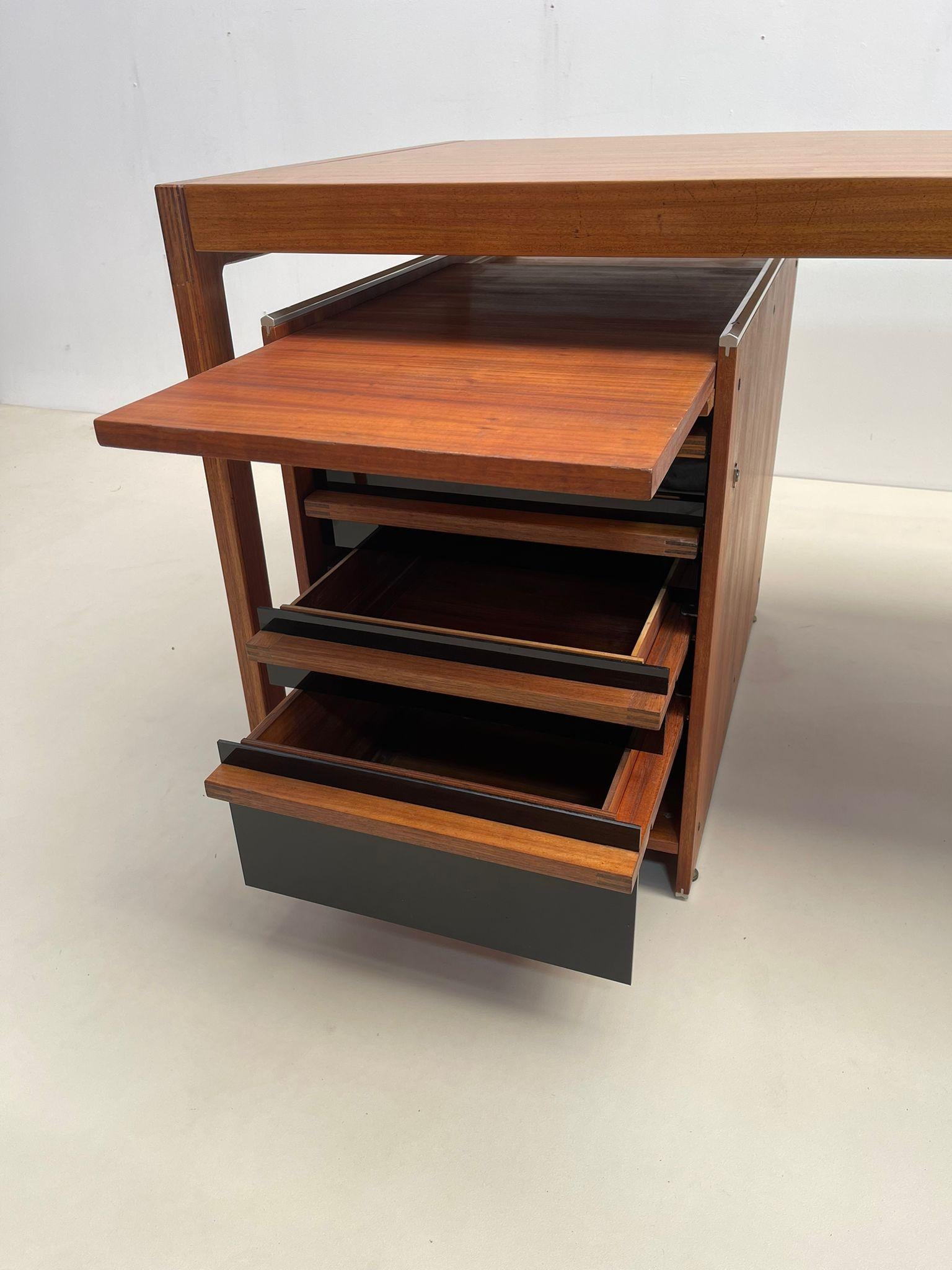 Mid-Century Wooden Scandinavian Desk with Drawers, 1960s For Sale 15