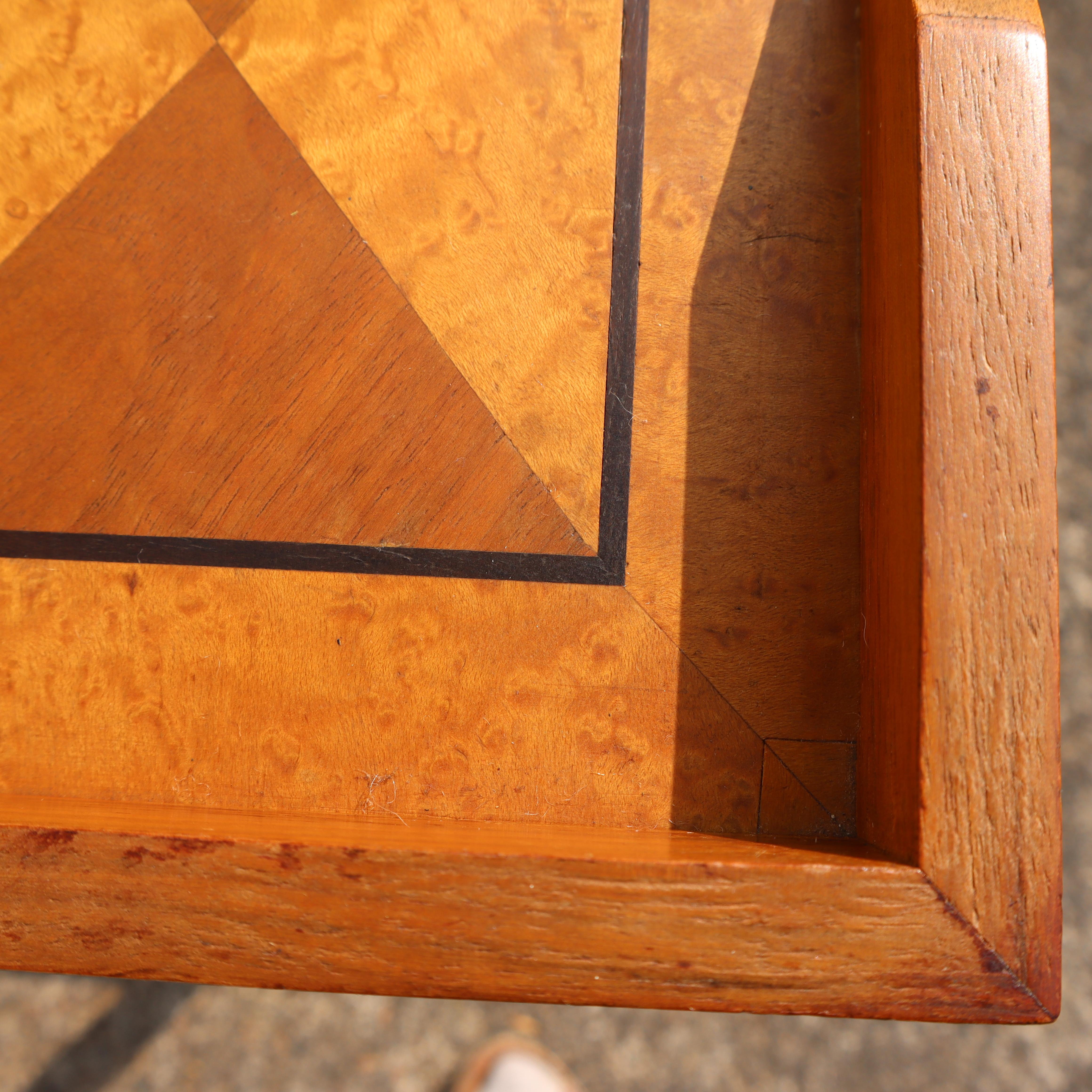 Mid-Century hölzerne Servierwagen-Inlay Arbeit-Französisch Vintage hölzerne Bar Cart-50s 3