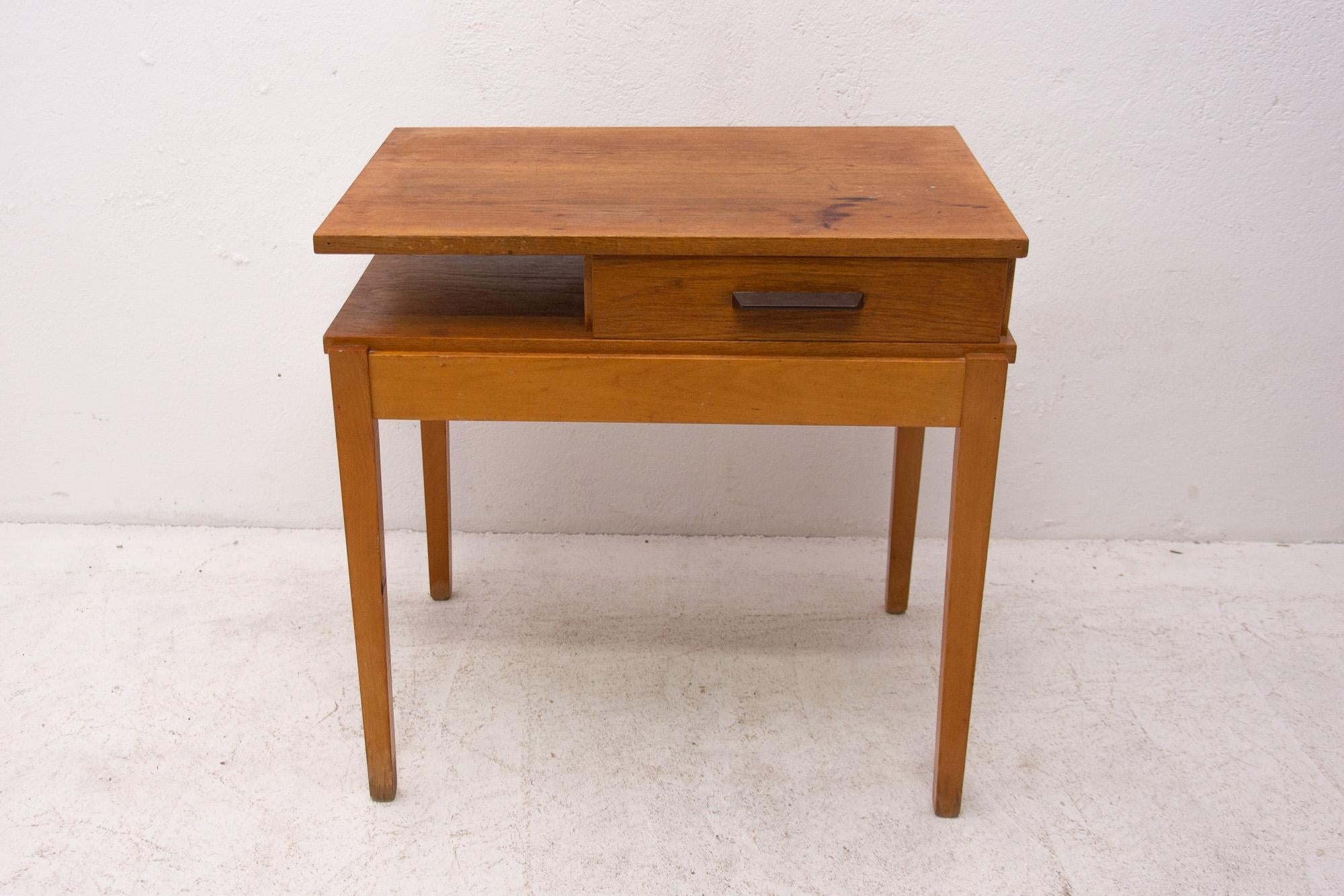 Scandinavian Modern Midcentury Wooden Side Table, Czechoslovakia, 1970s
