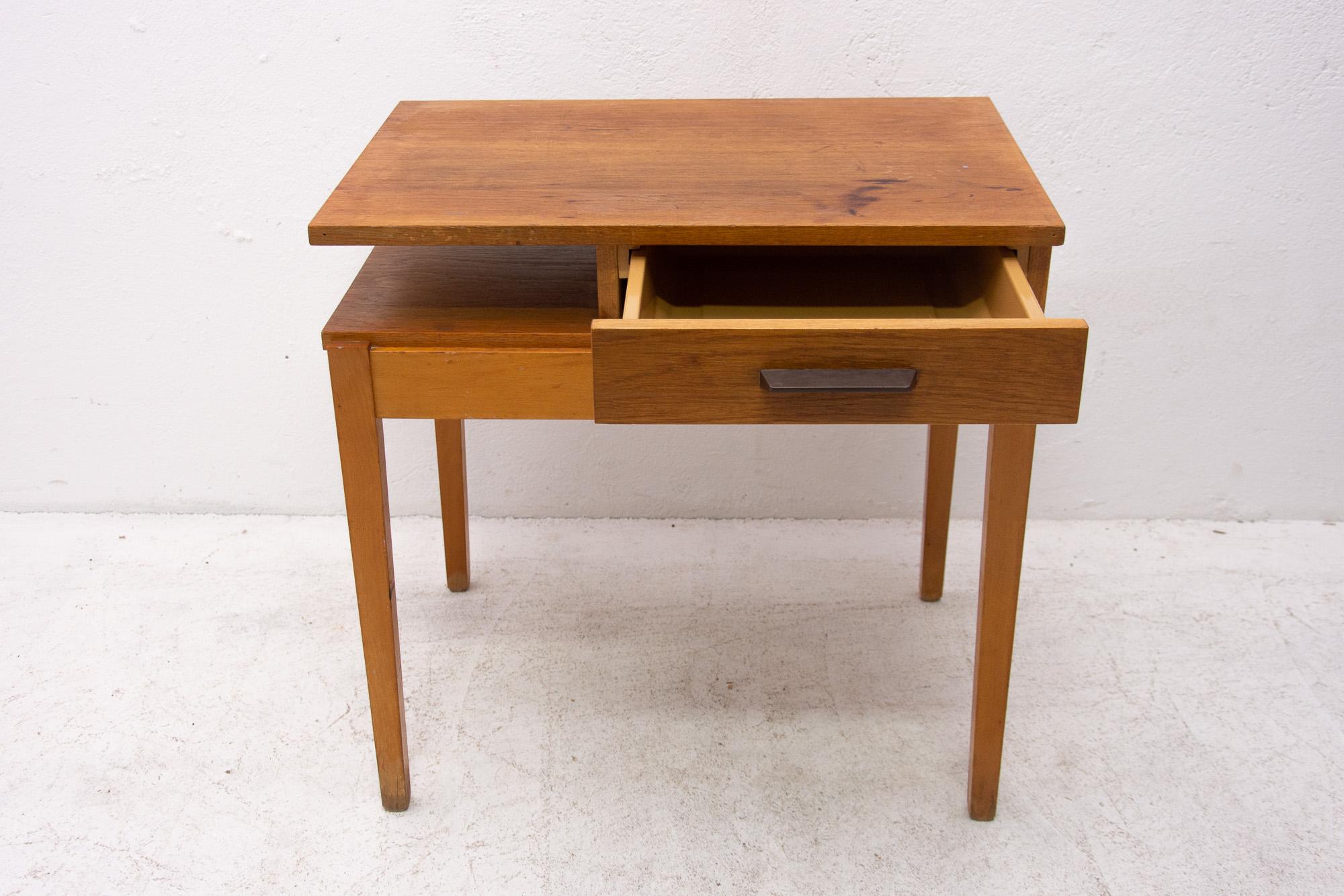 Midcentury Wooden Side Table, Czechoslovakia, 1970s 4