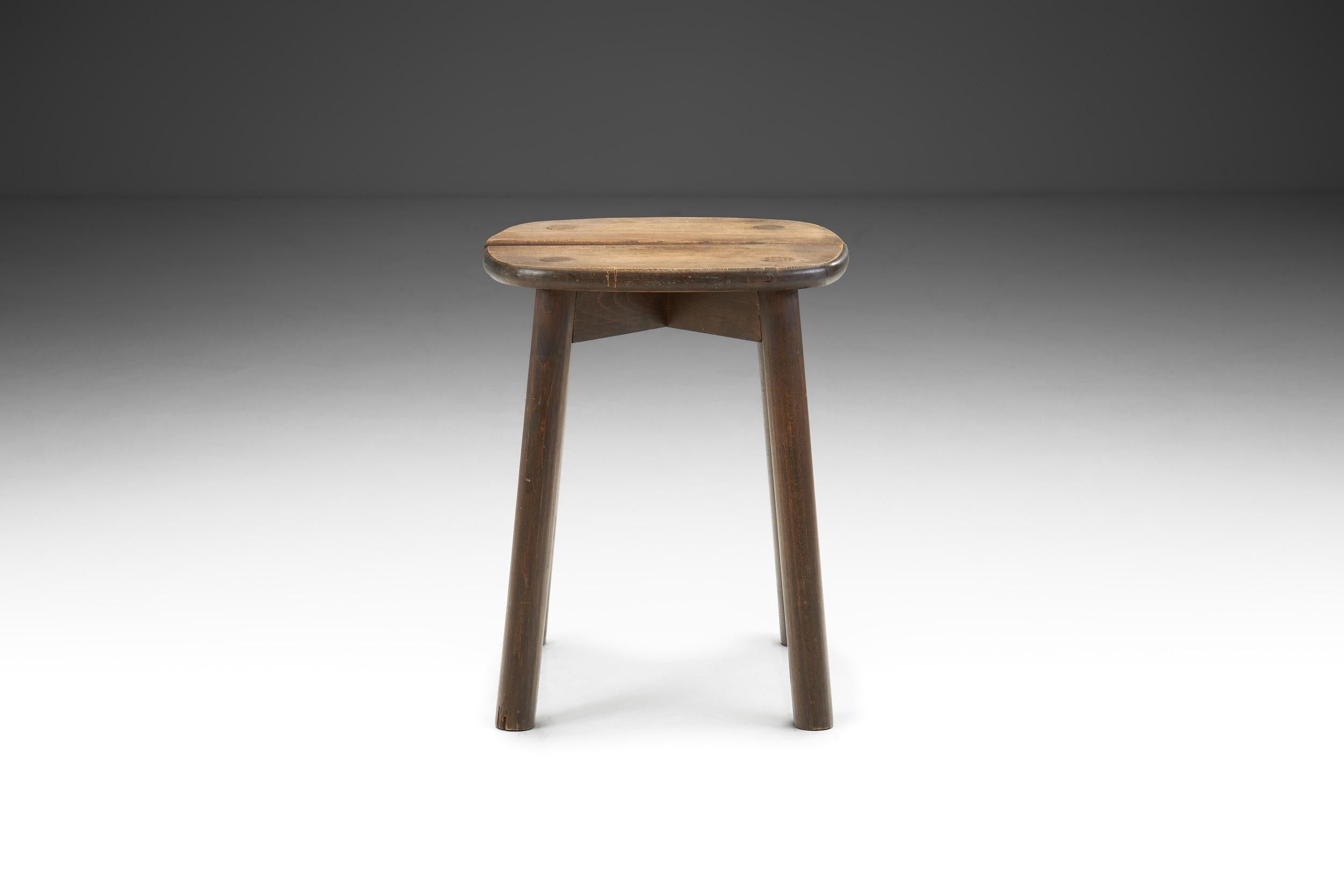 European Mid-Century Wooden Stool with Split Seat, Europe Ca 1950s For Sale