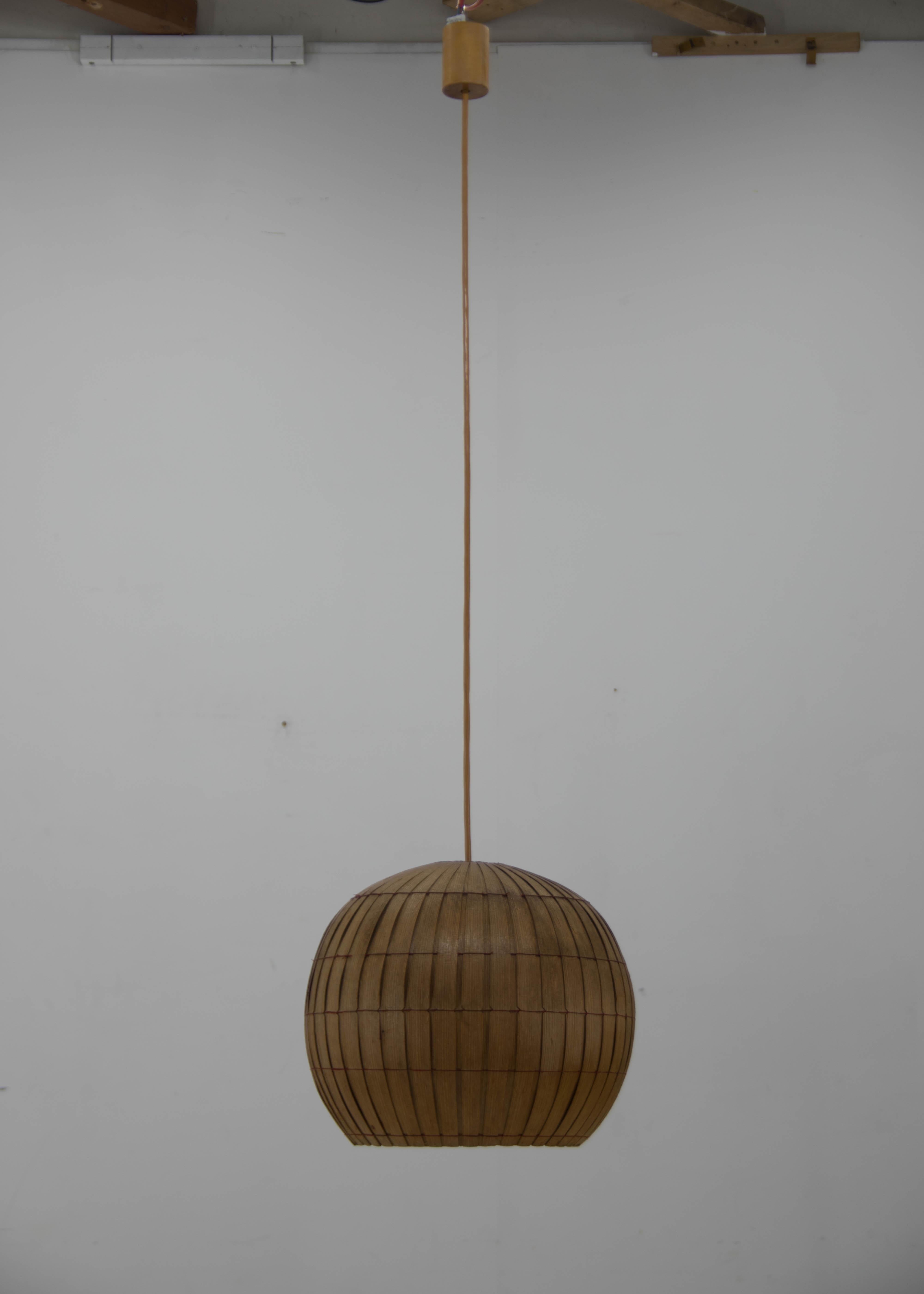 Mid-Century Wooden Veneer Pendant, ULUV, 1960s For Sale 6