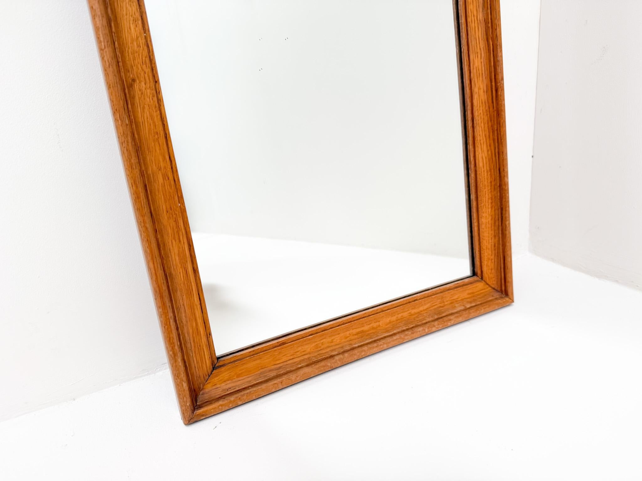 Miroir mural en bois du milieu du siècle, style scandinave des années 1960 Bon état - En vente à BERKEL EN RODENRIJS, NL