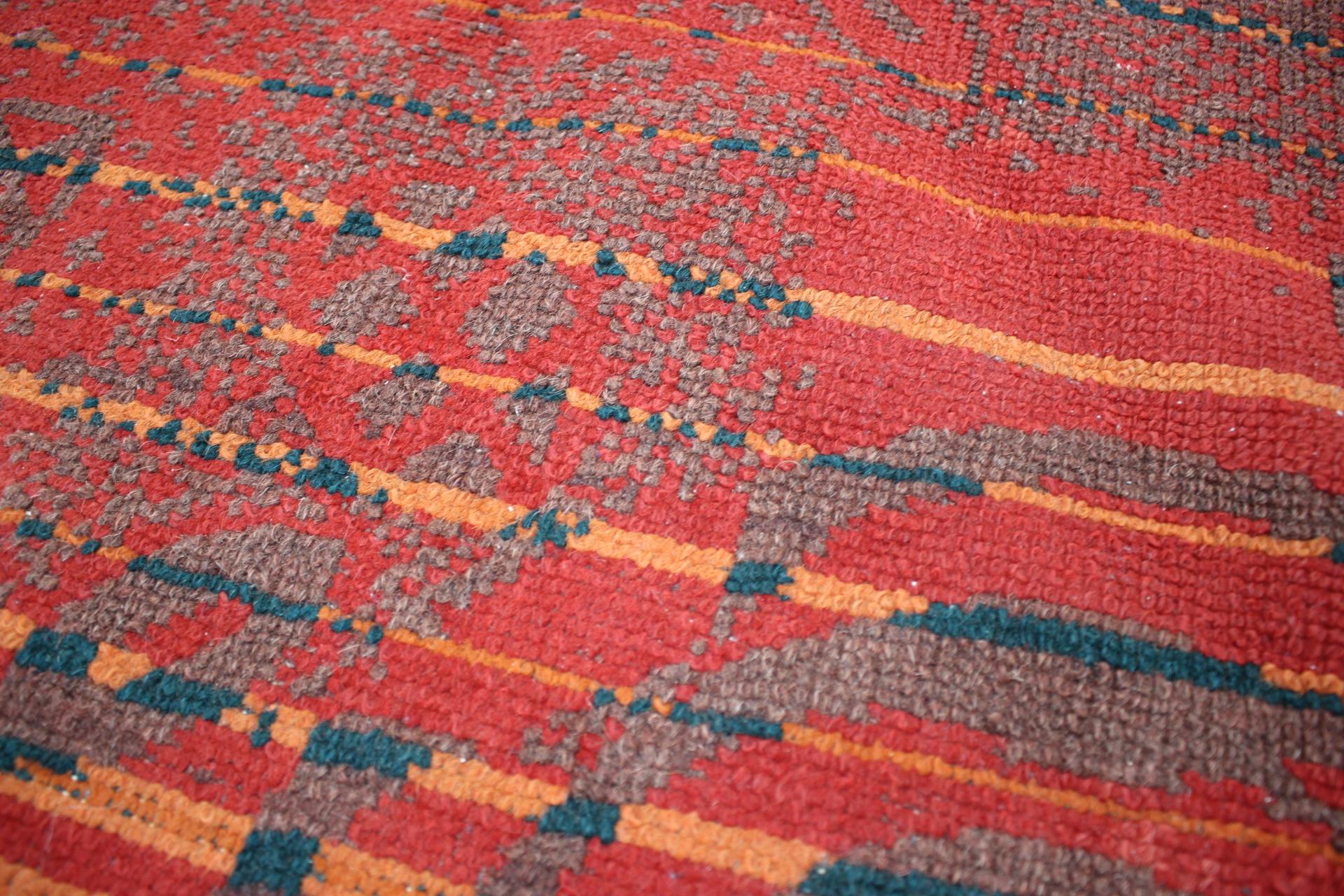 Mid Century Wool Design Carpet / Rug in, 1960s In Good Condition For Sale In Praha, CZ