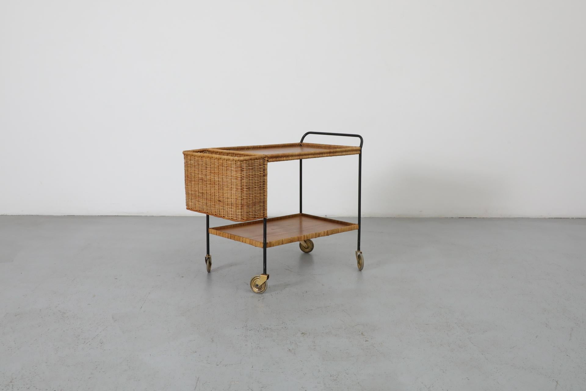 Métal Chariot de bar en rotin tissé du milieu du siècle par Helmut Magg, Allemagne, années 1960 en vente
