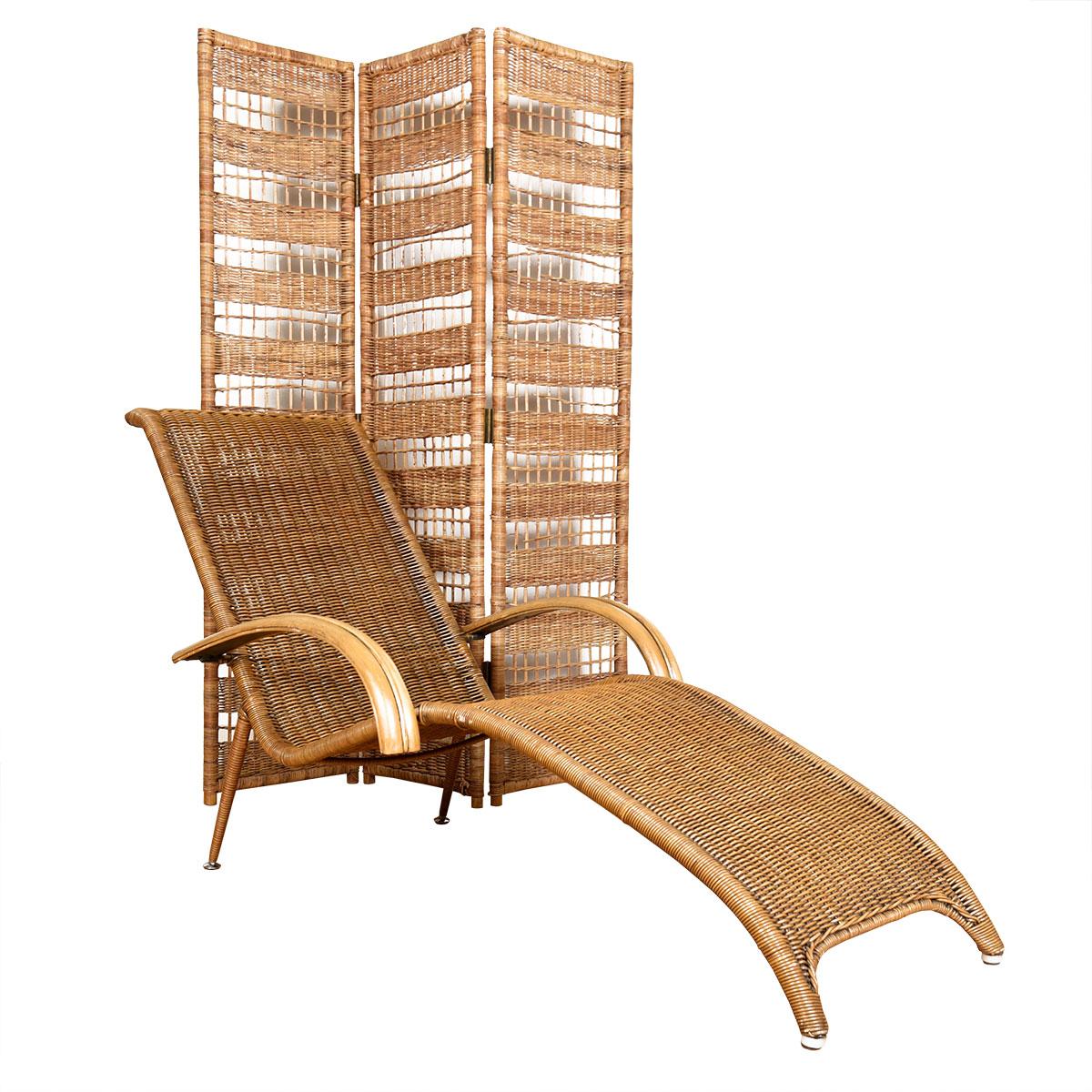 Midcentury Woven Rattan Chaise Lounge For Sale 3